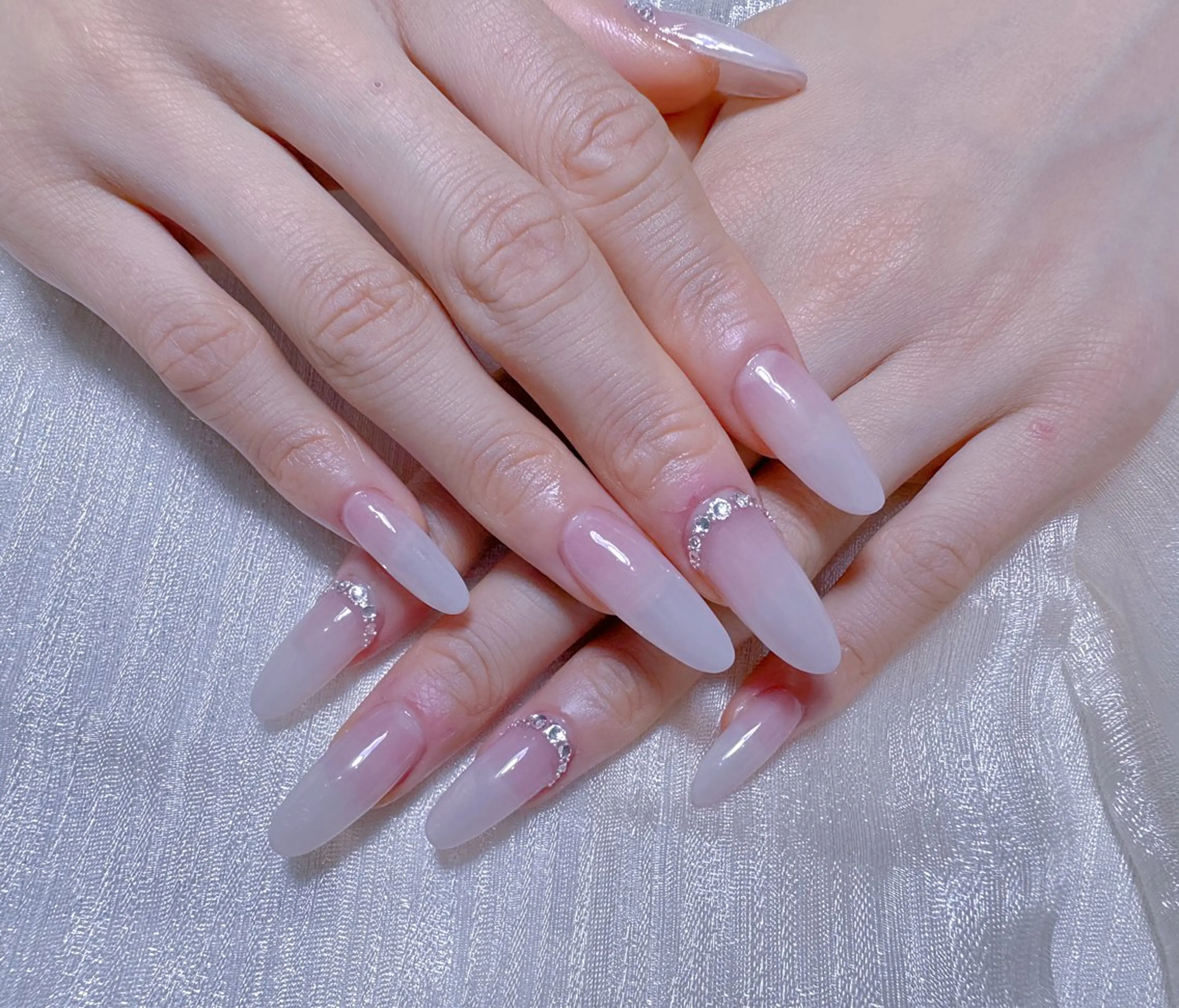 ネイル ハンドネイル ハンドケア Moci Nail Salonのネイルデザイン