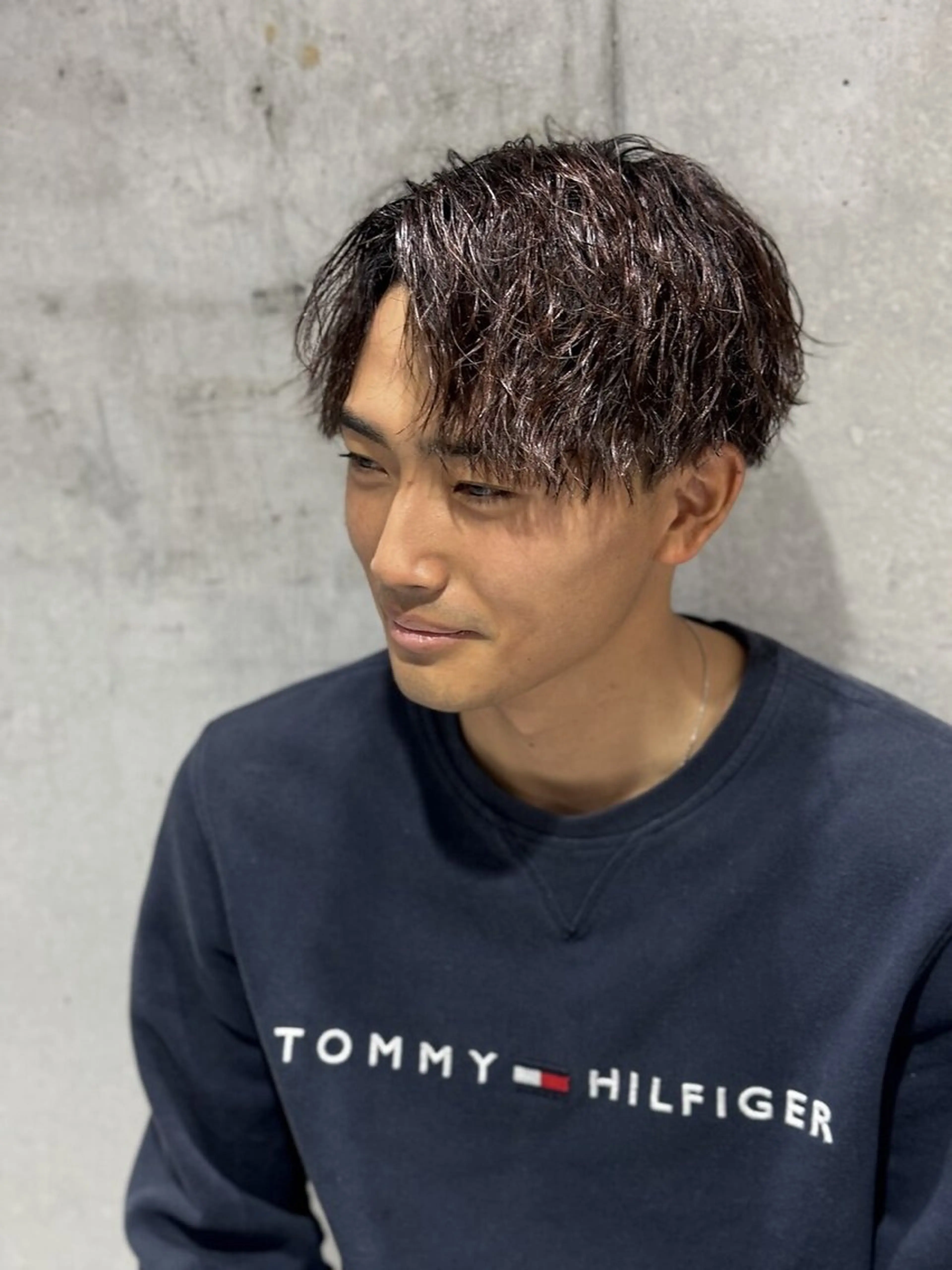 メンズ センターパート ダウンパーマ フェードカット フェザーパーマ カルマパーマ カット MEN’SsalonHYPE所属・メンズカット/布施/ 秋山　涼のヘアスタイル