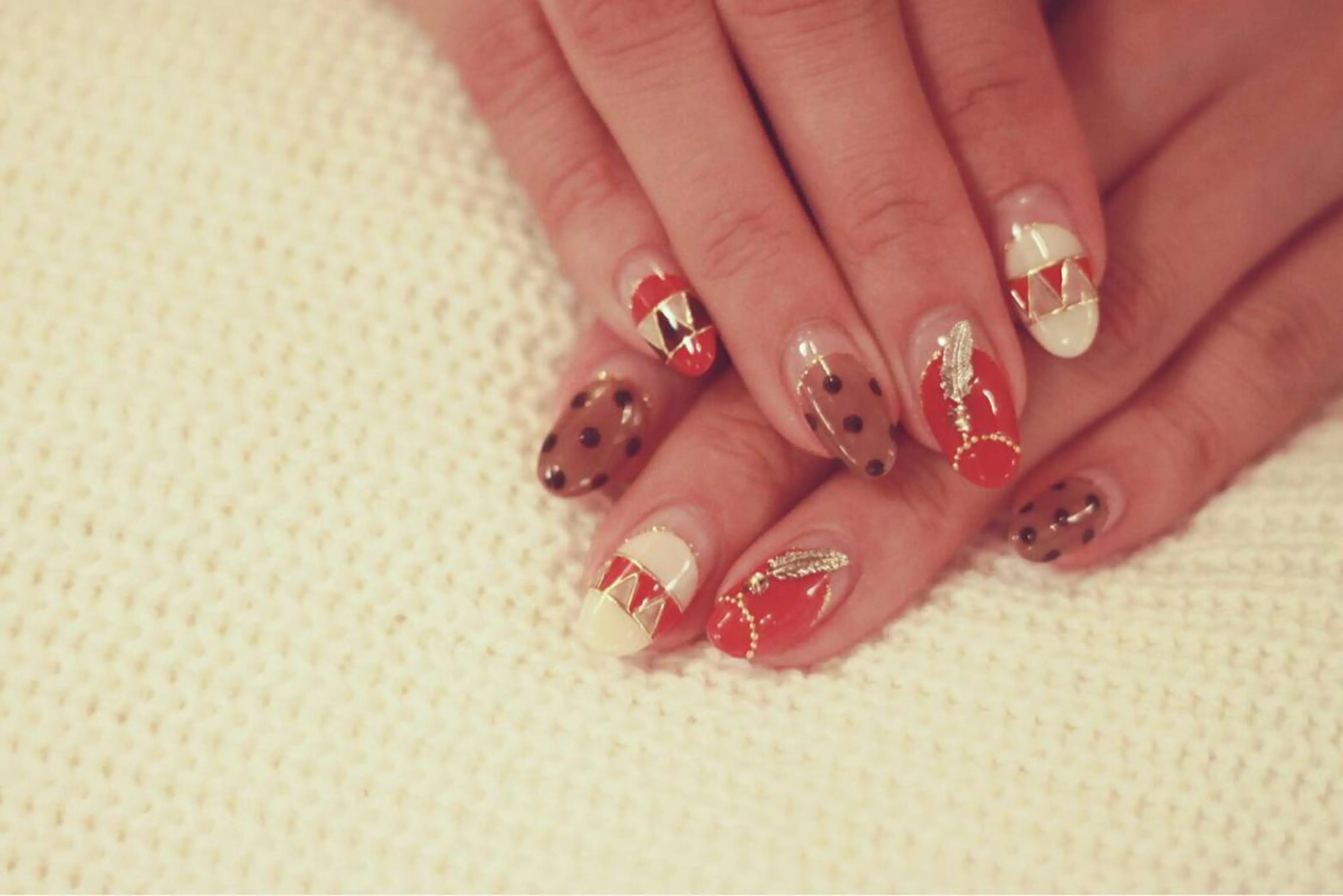 ネイル ネイル＆フラワーサロン〜Ri✦hiro〜鳥栖店所属・HIRATA RIEのネイルデザイン