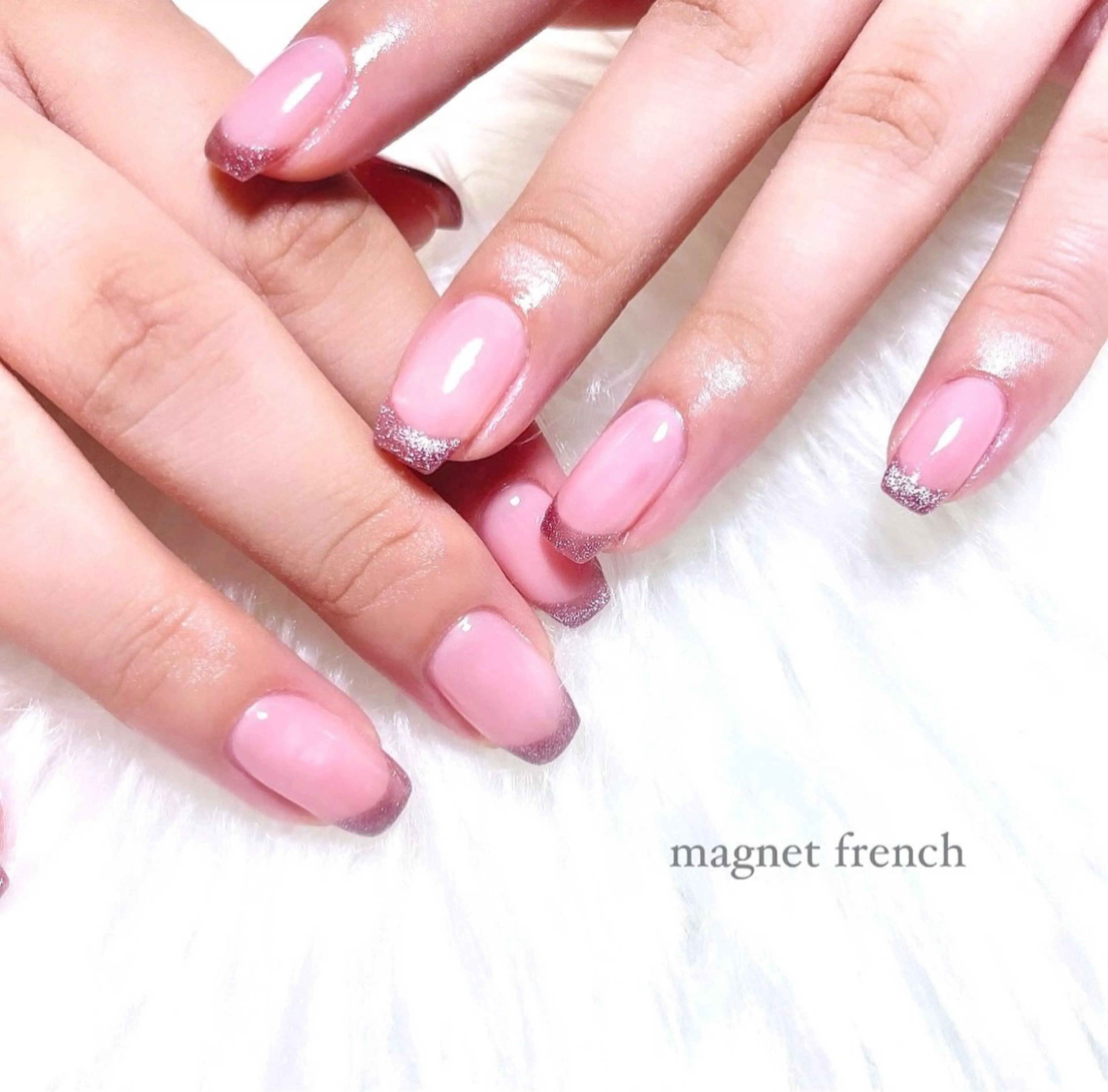 ネイル フレンチネイル マグネットネイル マグネットフレンチ ハンドネイル キラオメ Neneのネイルデザイン