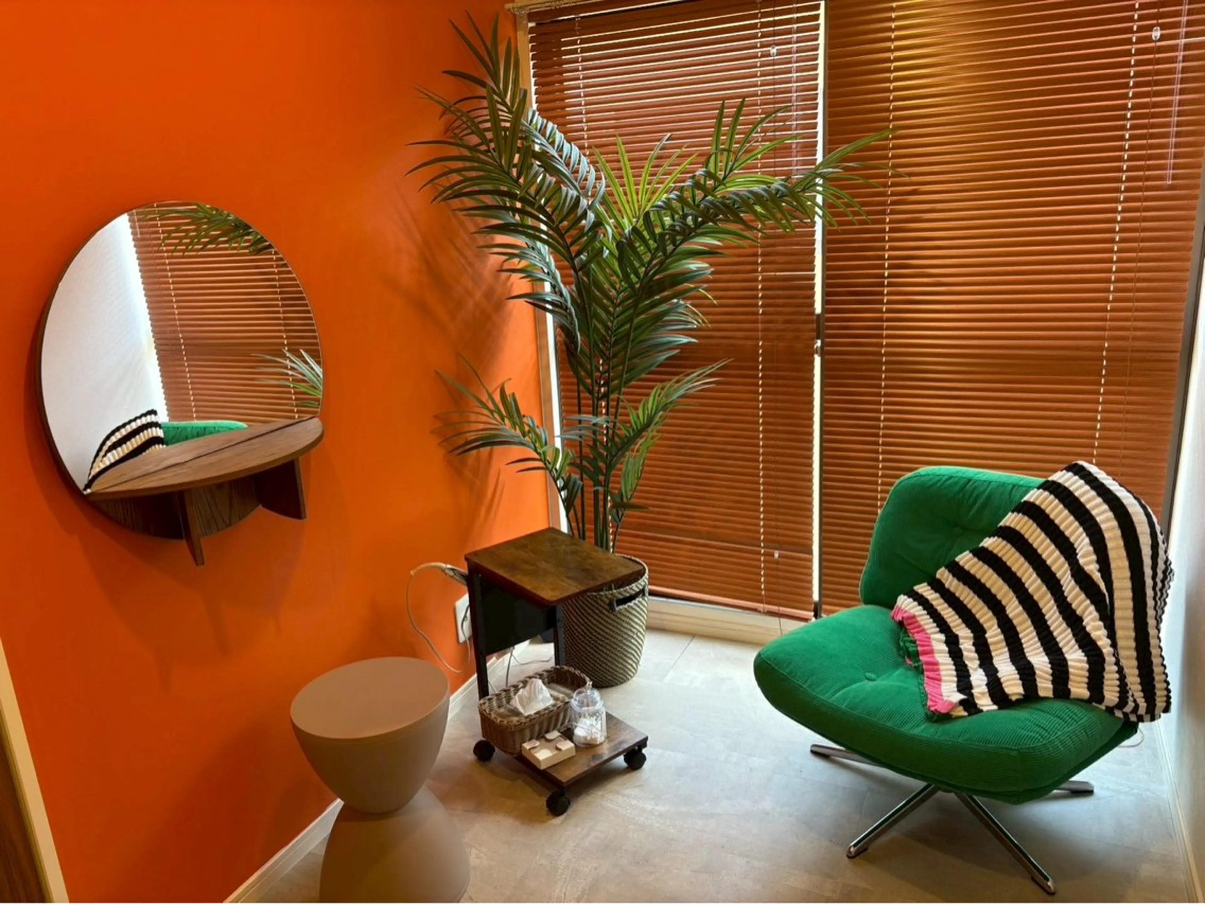 アイブロウ Repos.所属・熊田 晴菜　Repos.の眉毛・アイブロウイメージ