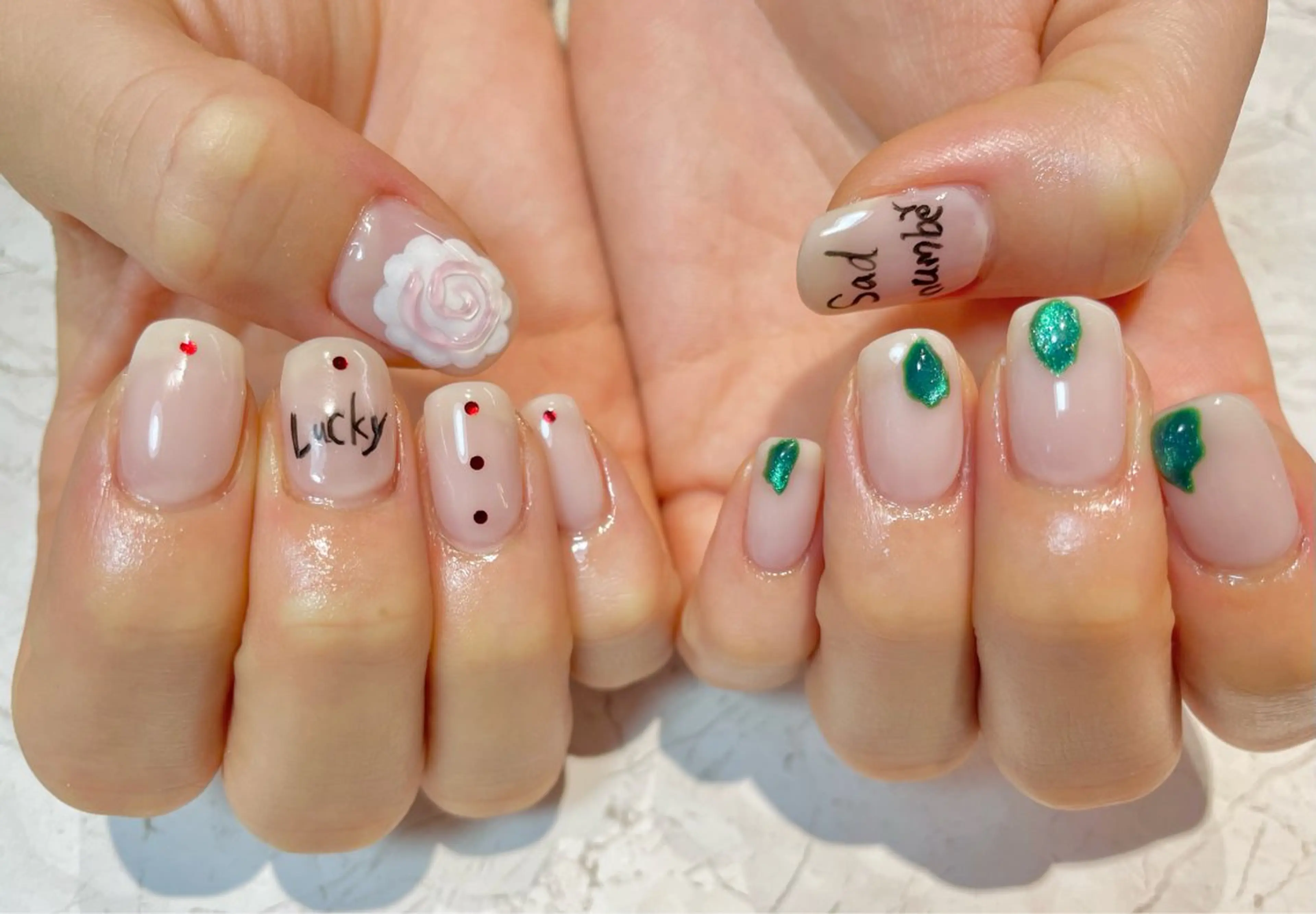 ネイル ハンドネイル ROCCO nailのネイルデザイン