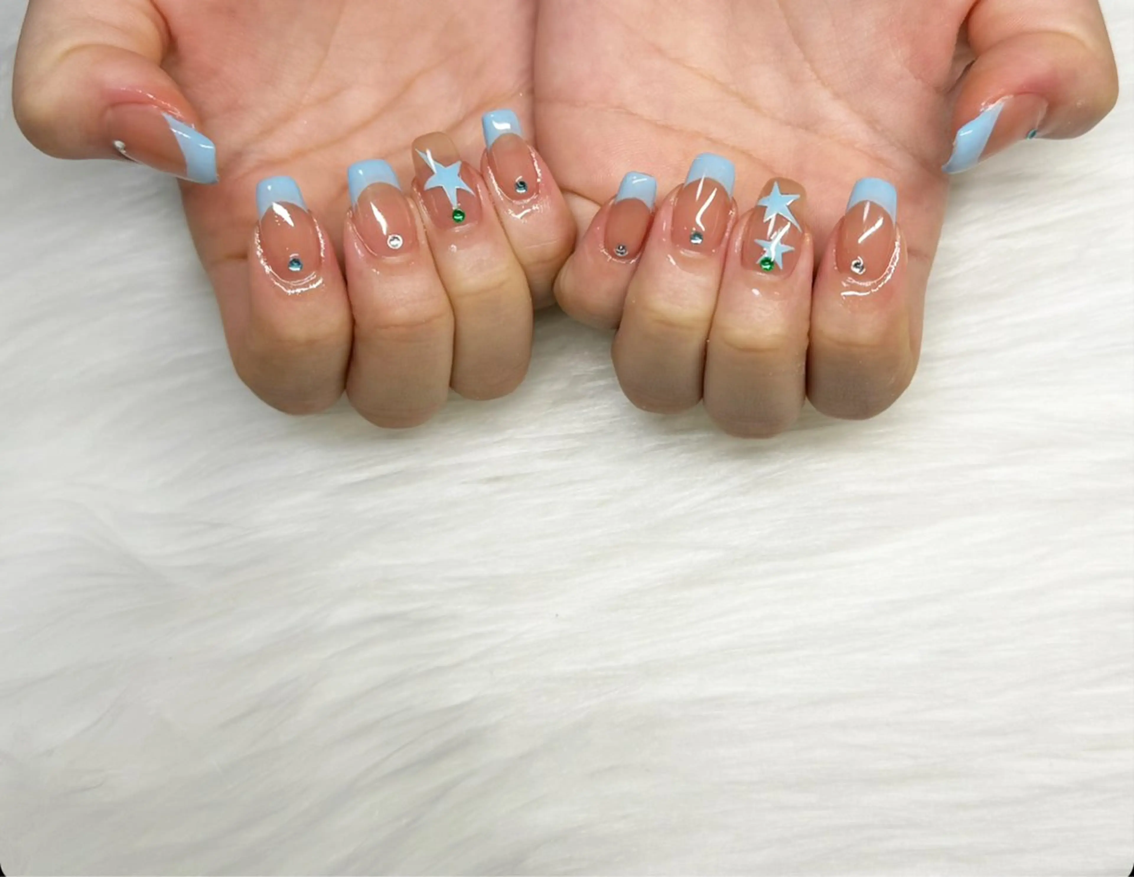 ネイル nailsalon R.のネイルデザイン