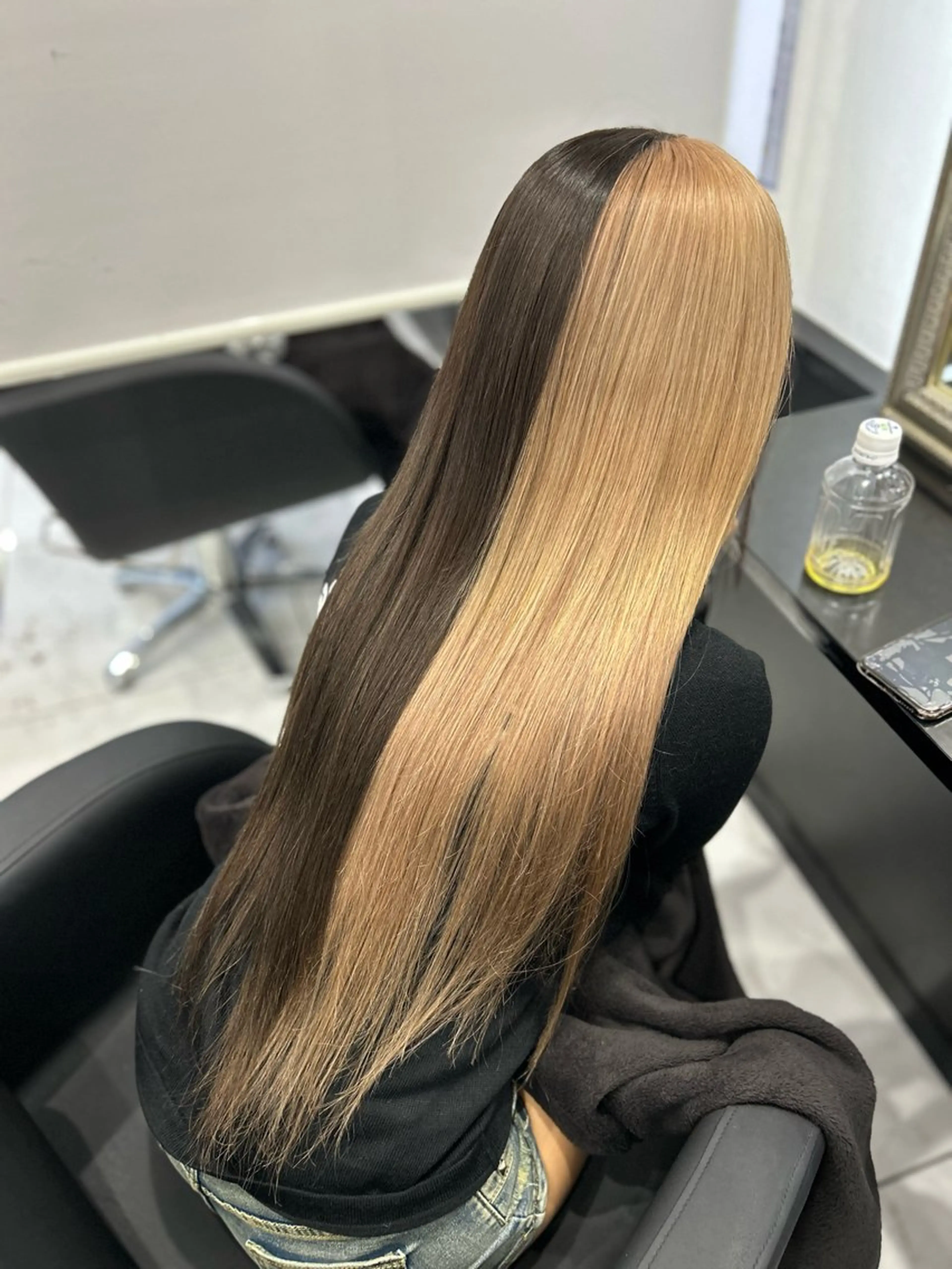 ロング カラー ハイトーンカラー ツートーンカラー ヘアカラー 長田 麻友子のヘアスタイル