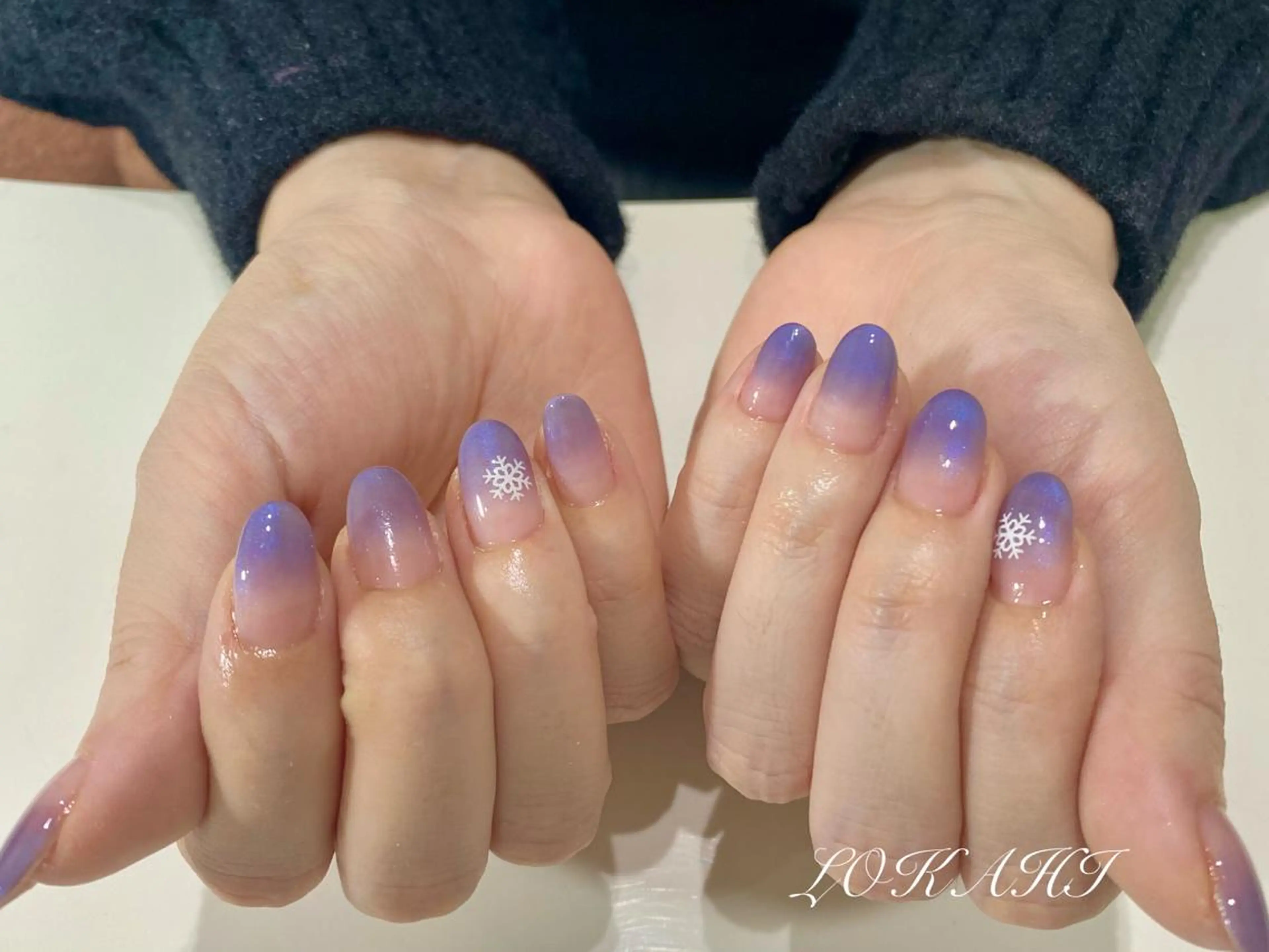 ミディアム ネイル マツエク・マツパ アイブロウ ミディアムパーマ 眉カラー フラットラッシュ パリジェンヌラッシュリフト まつげパーマ 13日3980円‼️ マグもデザインも◎のネイルデザイン