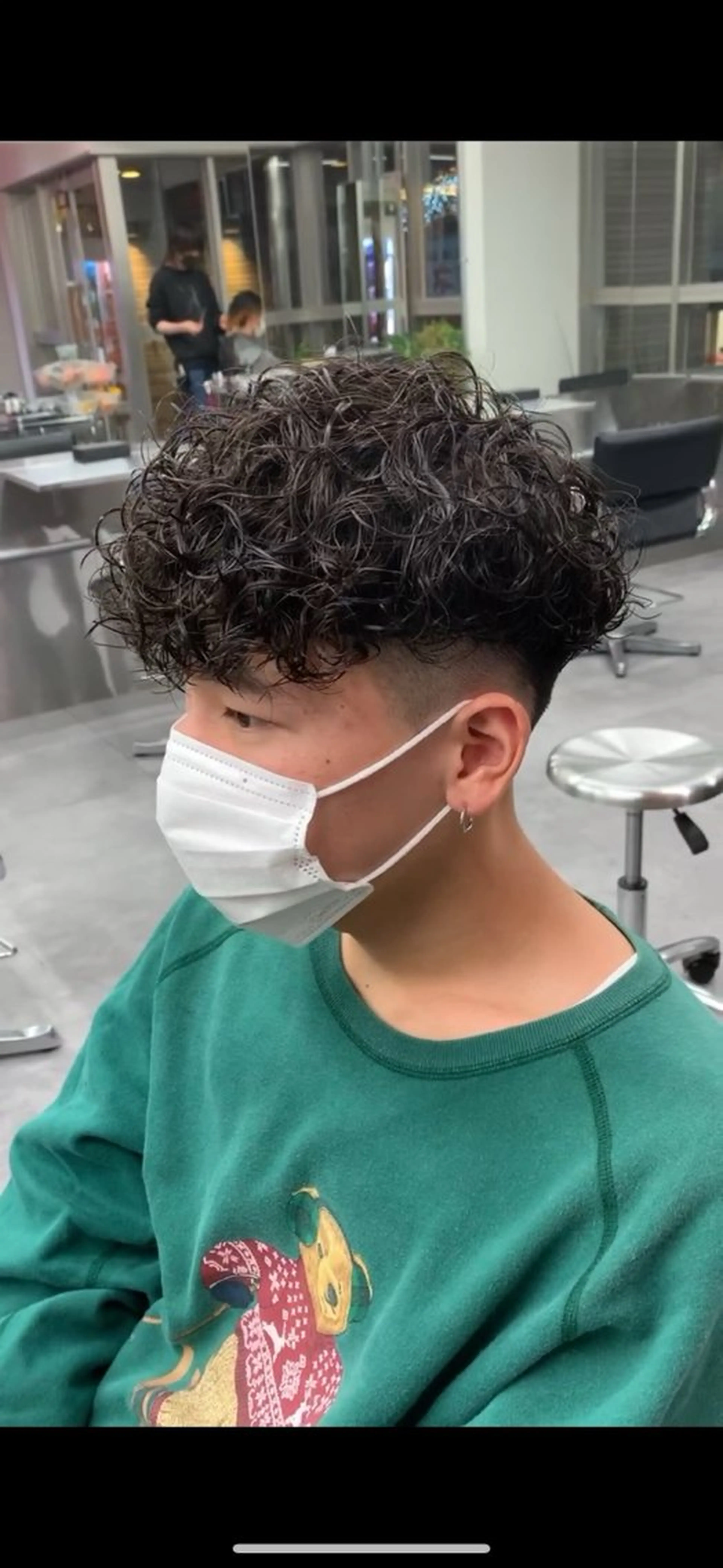 パーマ メンズ カット パーマ ニュアンス/フェザー /ウルフ/伶馬のヘアスタイル