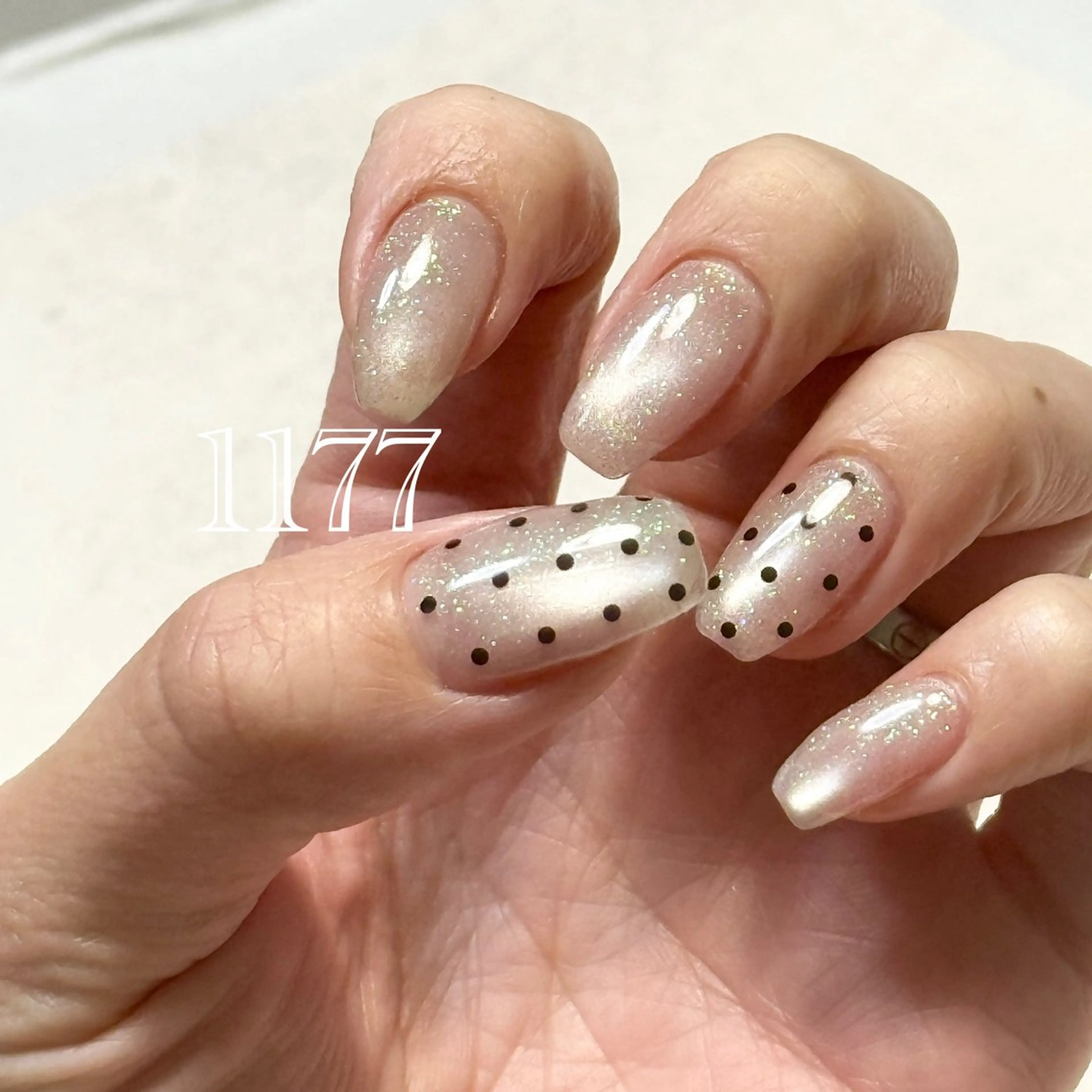 ネイル ハンドネイル nailsalon 1177のネイルデザイン