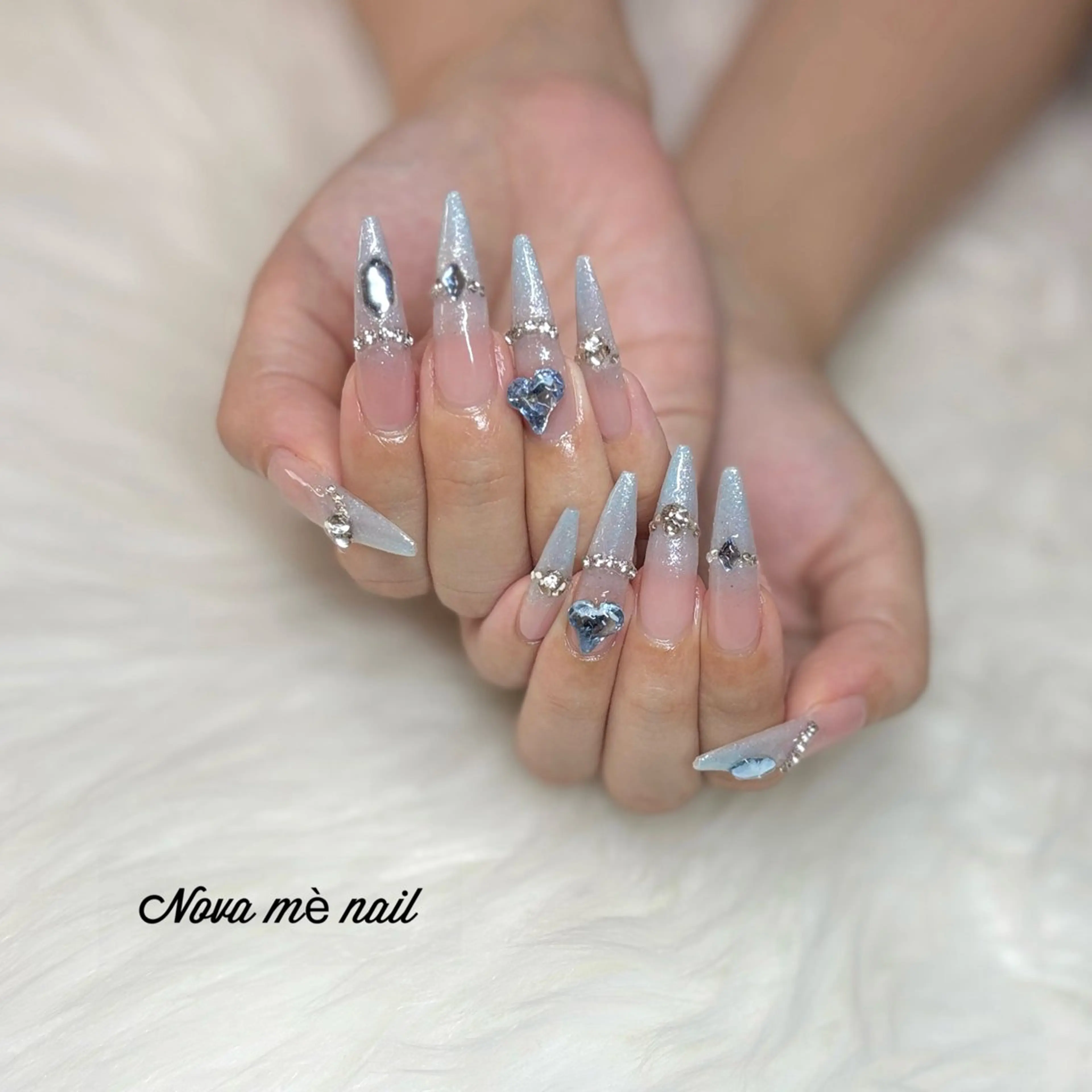 ネイル ハンドネイル 【越谷】格安サロン Shiori♡のネイルデザイン