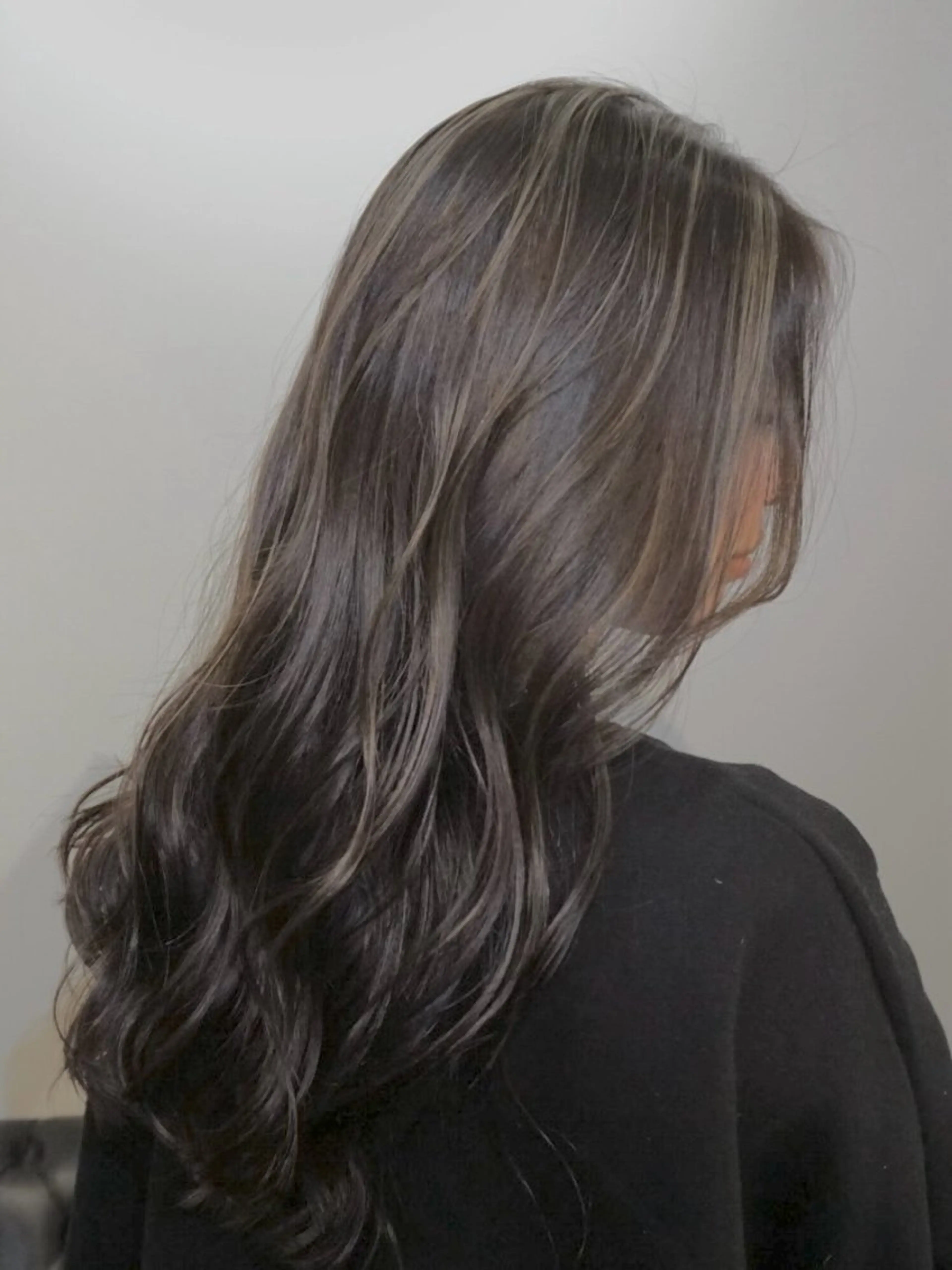 ロング ヘアカラー トリートメント miyu/ハイライト ブリーチモデル募集中のヘアスタイル