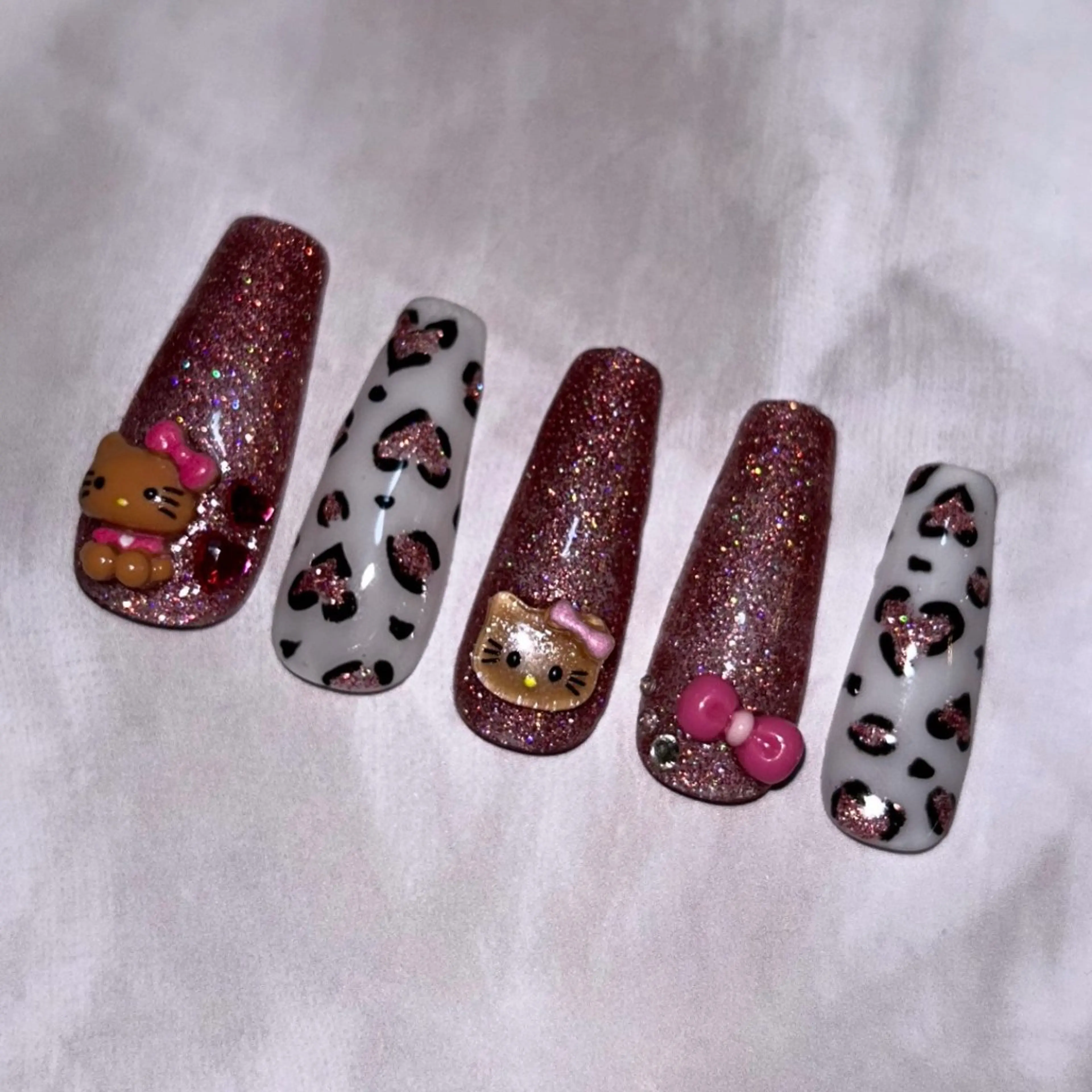 ネイル アニマル柄 フラッシュネイル Lino'b所属・Lino'b @RUIのネイルデザイン