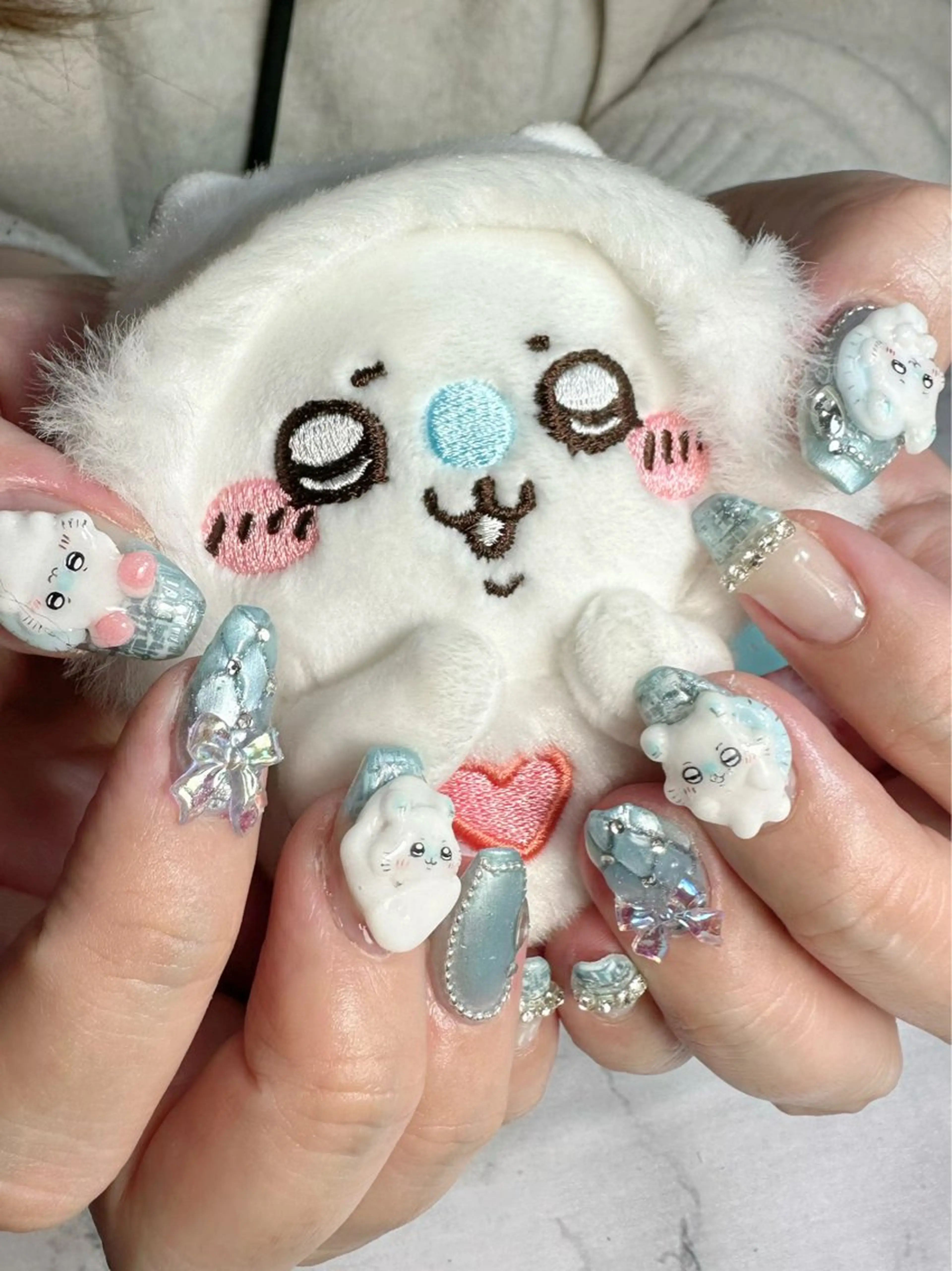 ネイル 新山 聖のネイルデザイン