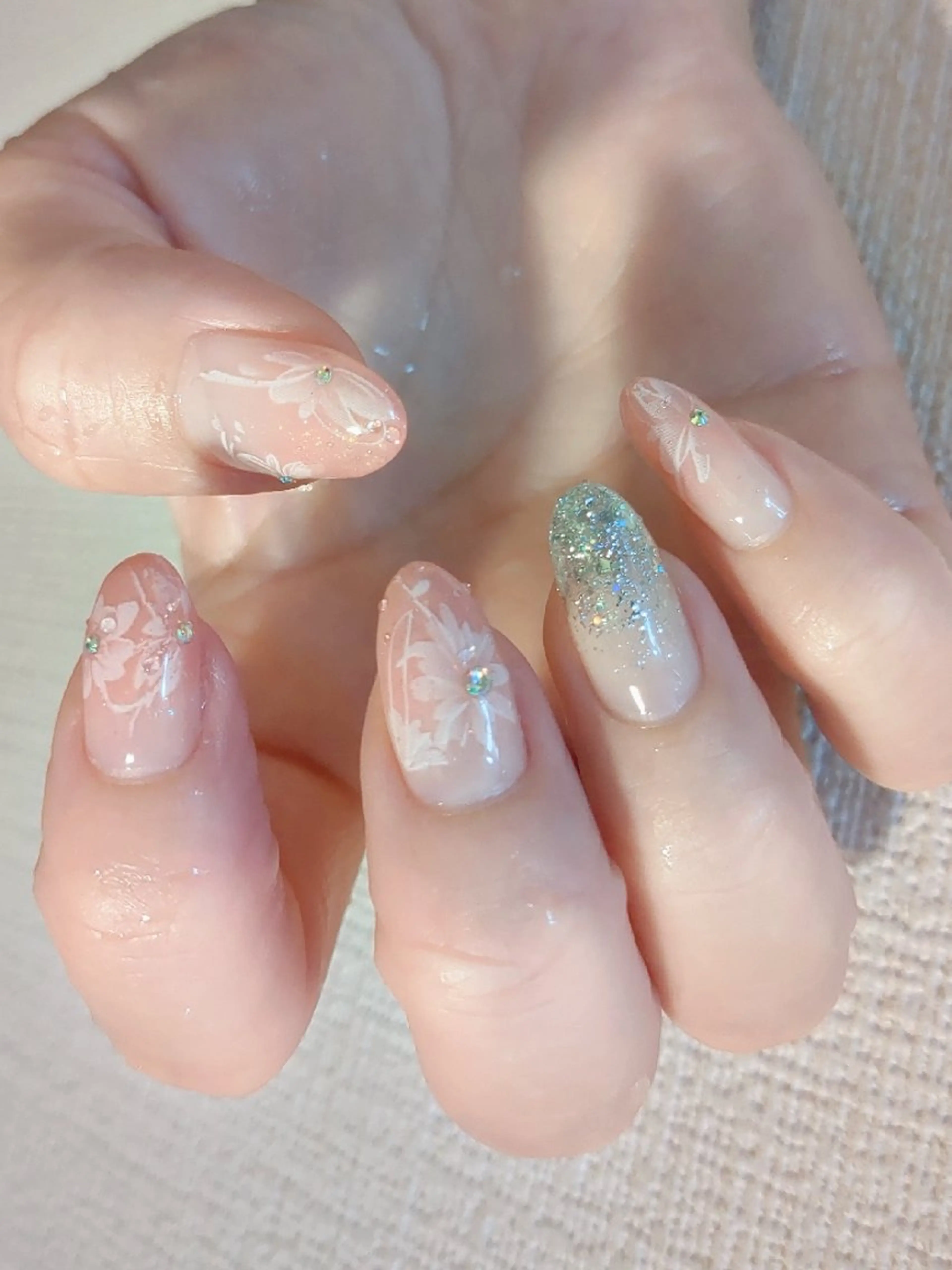 ネイル ハンドネイル E·U·B ネイル所属・横浜市中区曙町 E·U·Bネイルのネイルデザイン