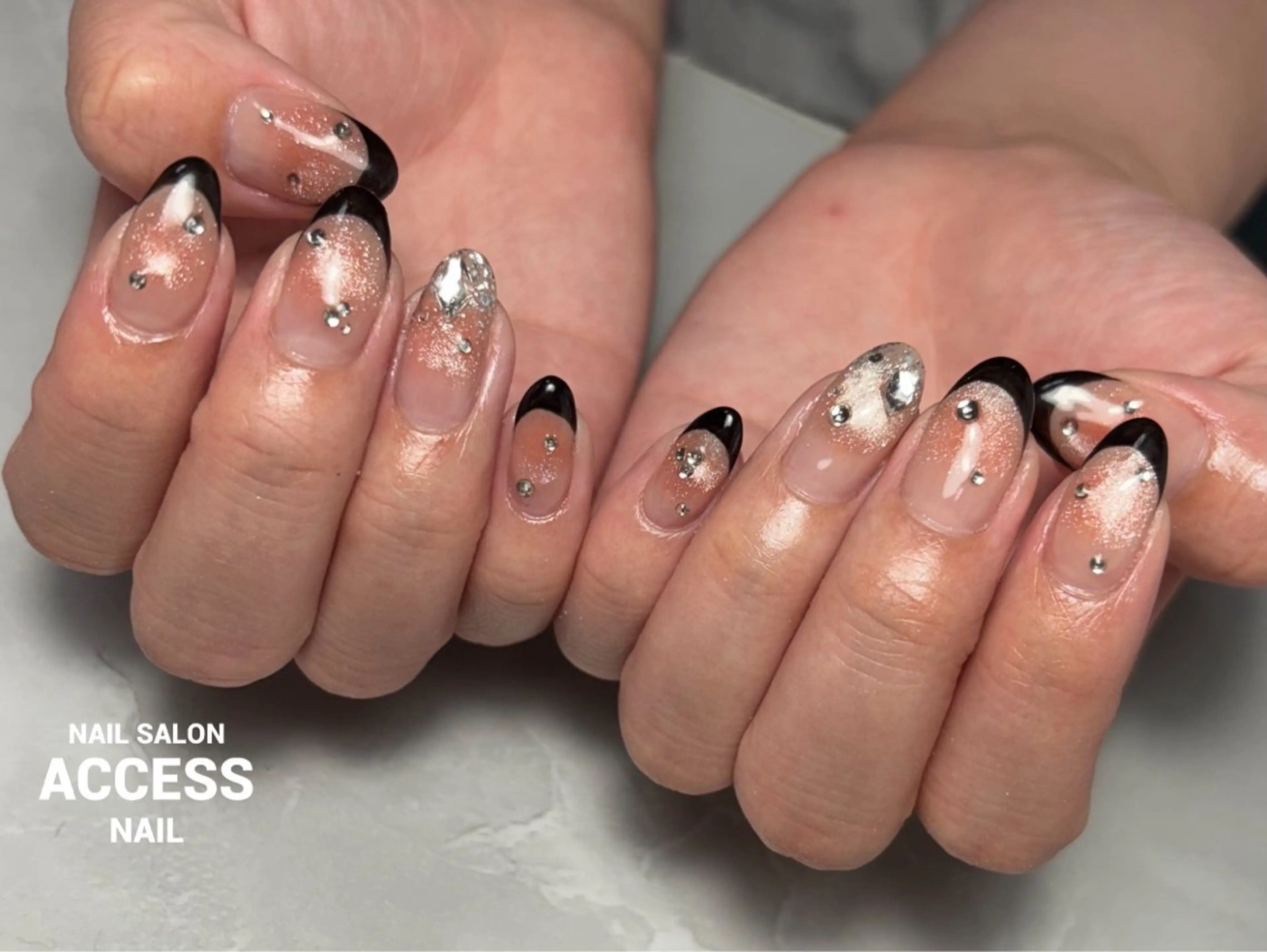 ネイル access nailのネイルデザイン