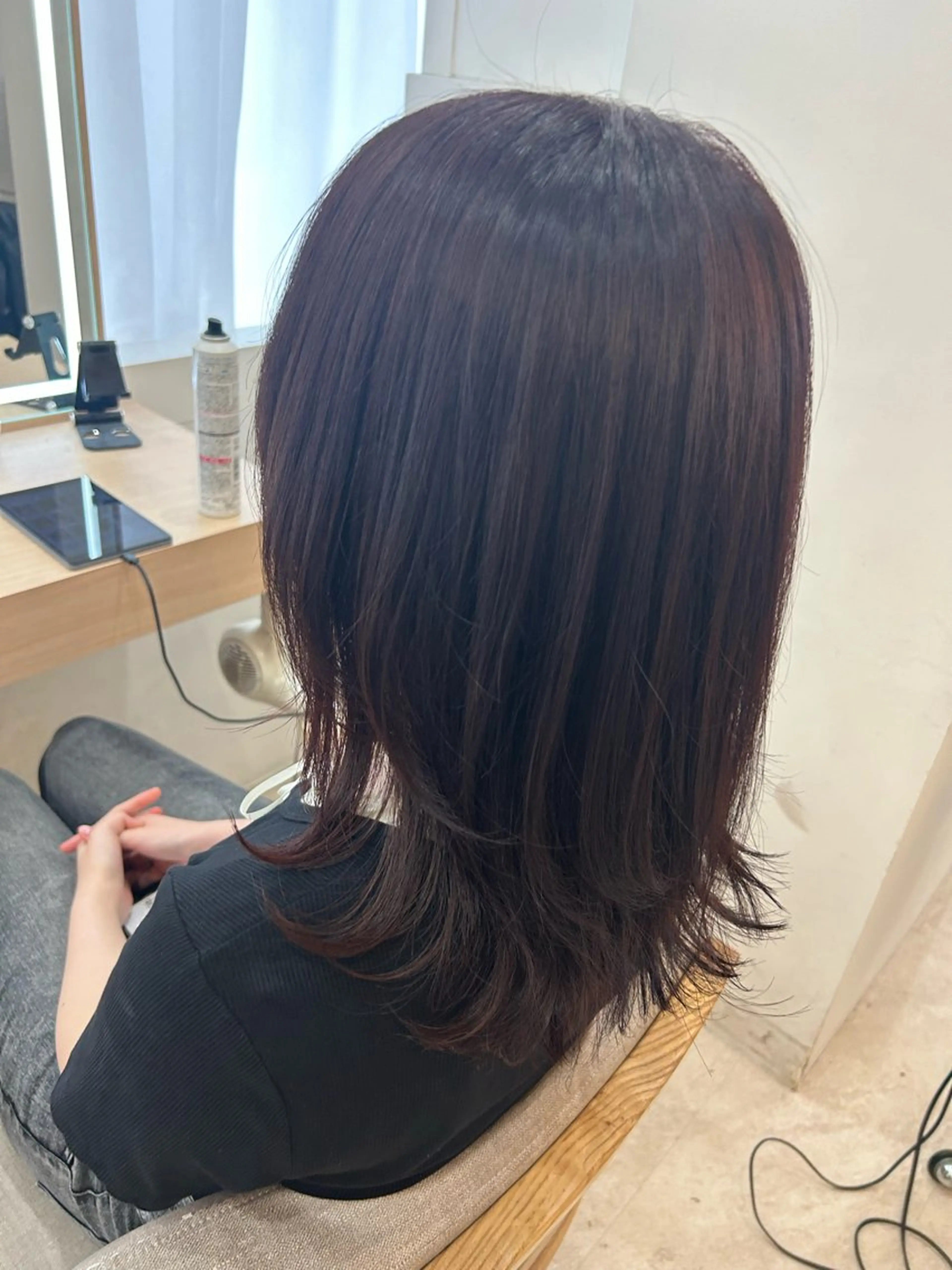 ミディアム レイヤーカット カット ヘアカラー lico×little札幌駅前所属・大人カラー/韓国風/ EMU🦋のヘアスタイル