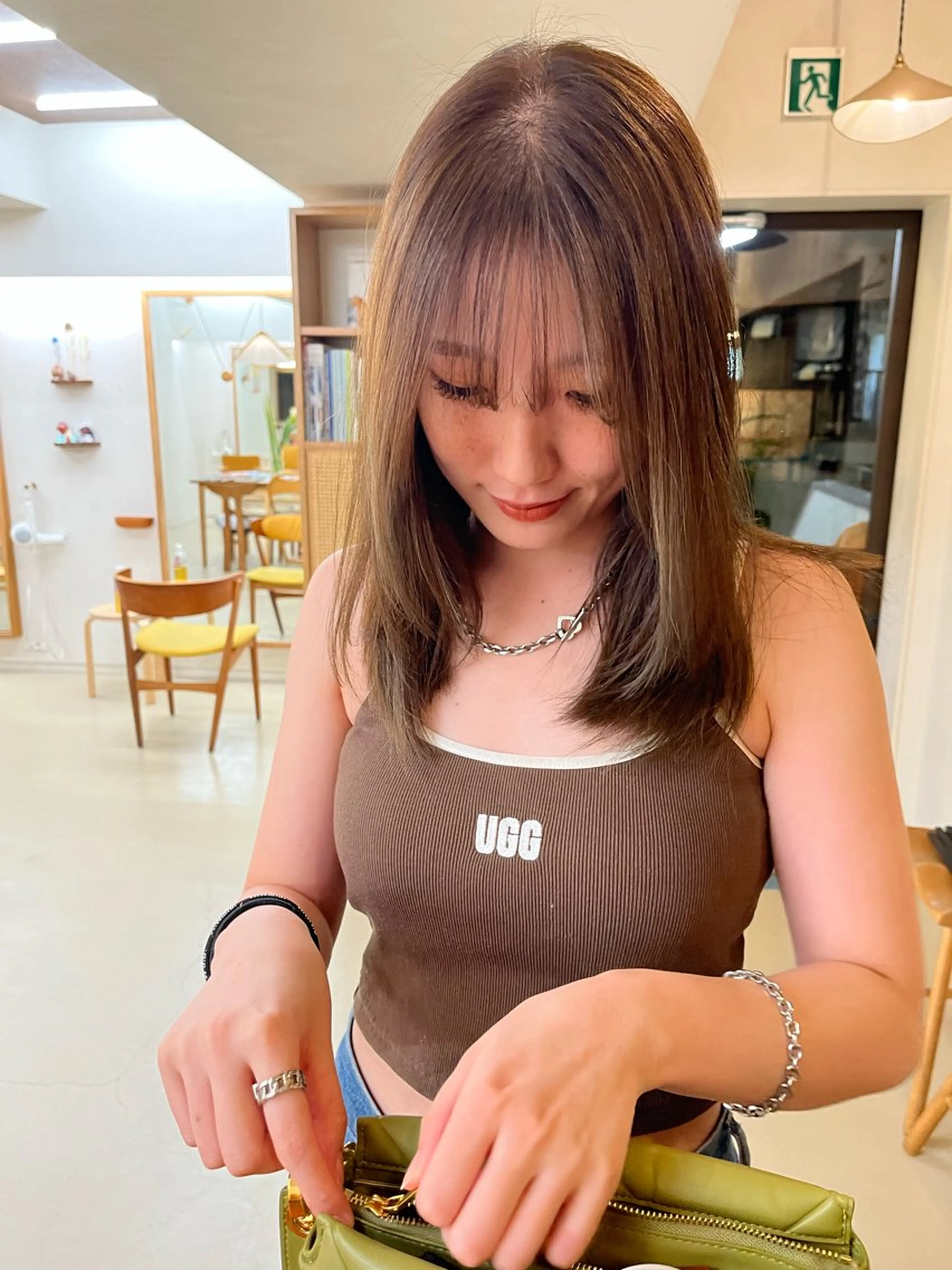 ミディアム カラー DENALI HAIR所属・宇野澤 銘のヘアスタイル