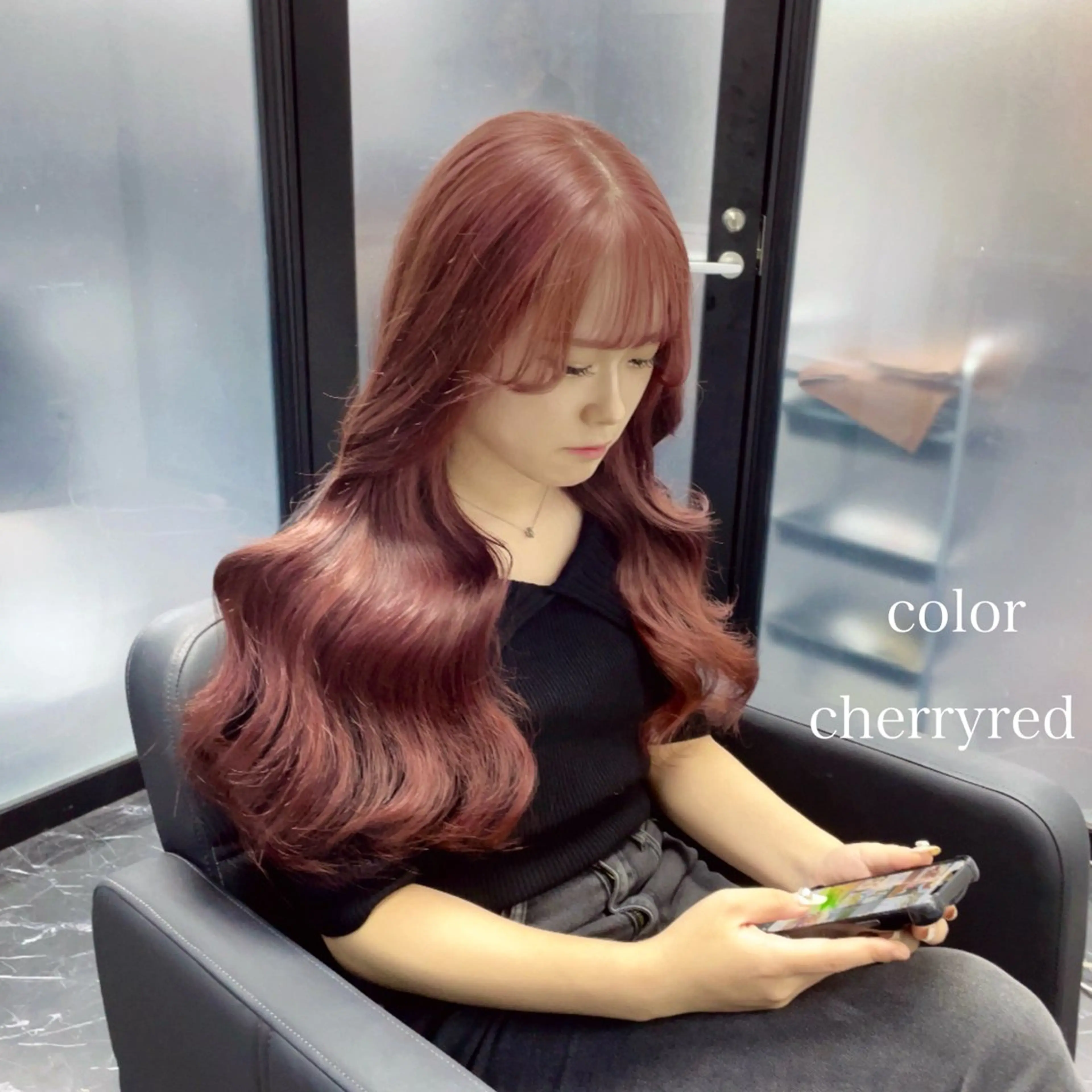 ロング カラー ヘアカラー エクステ エクステ🩵ブリーチ 韓国ヘア🩵KAEのヘアスタイル