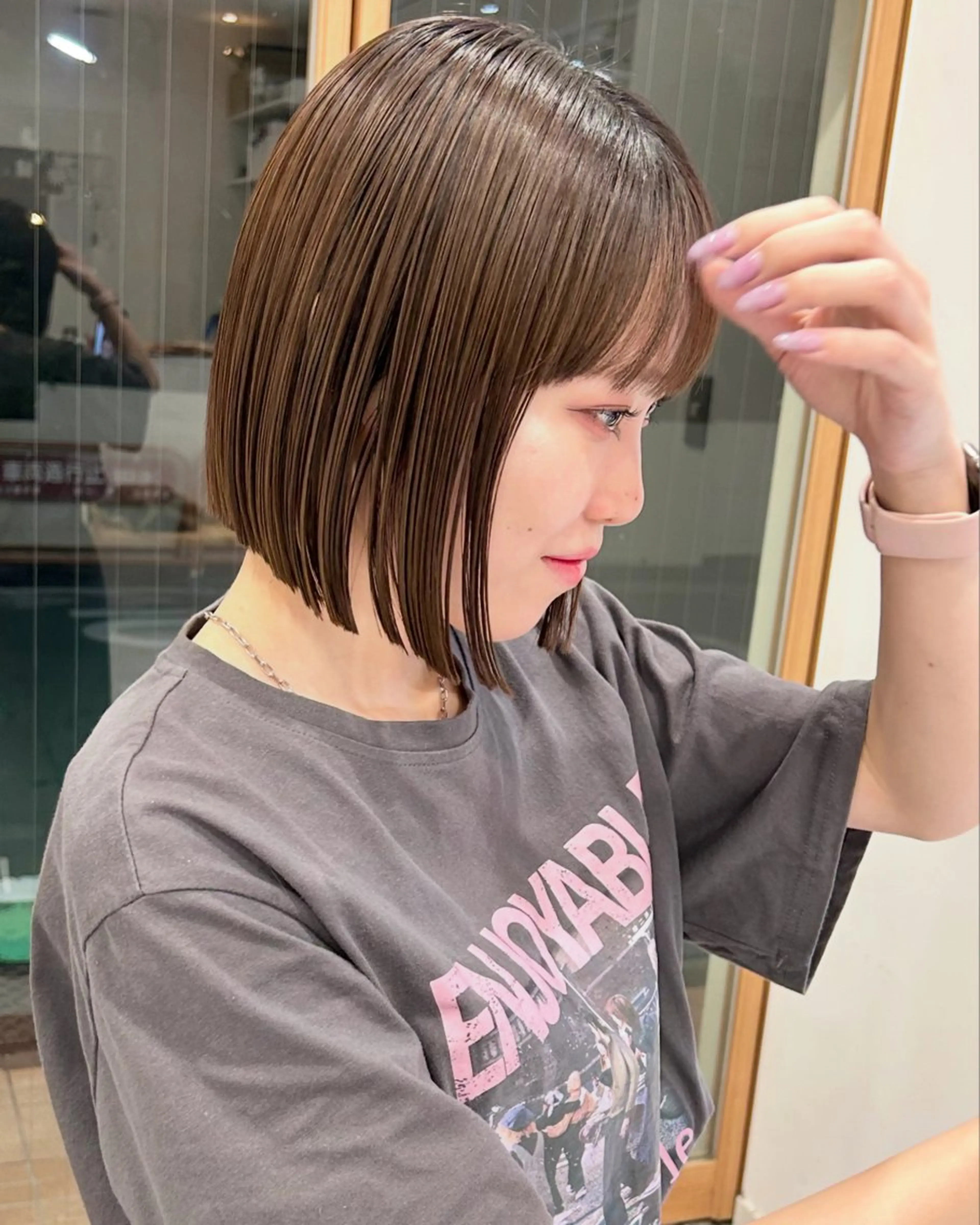 ショート カット 縮毛矯正 トリートメント ぱつっとボブ/ 小野あかねのヘアスタイル