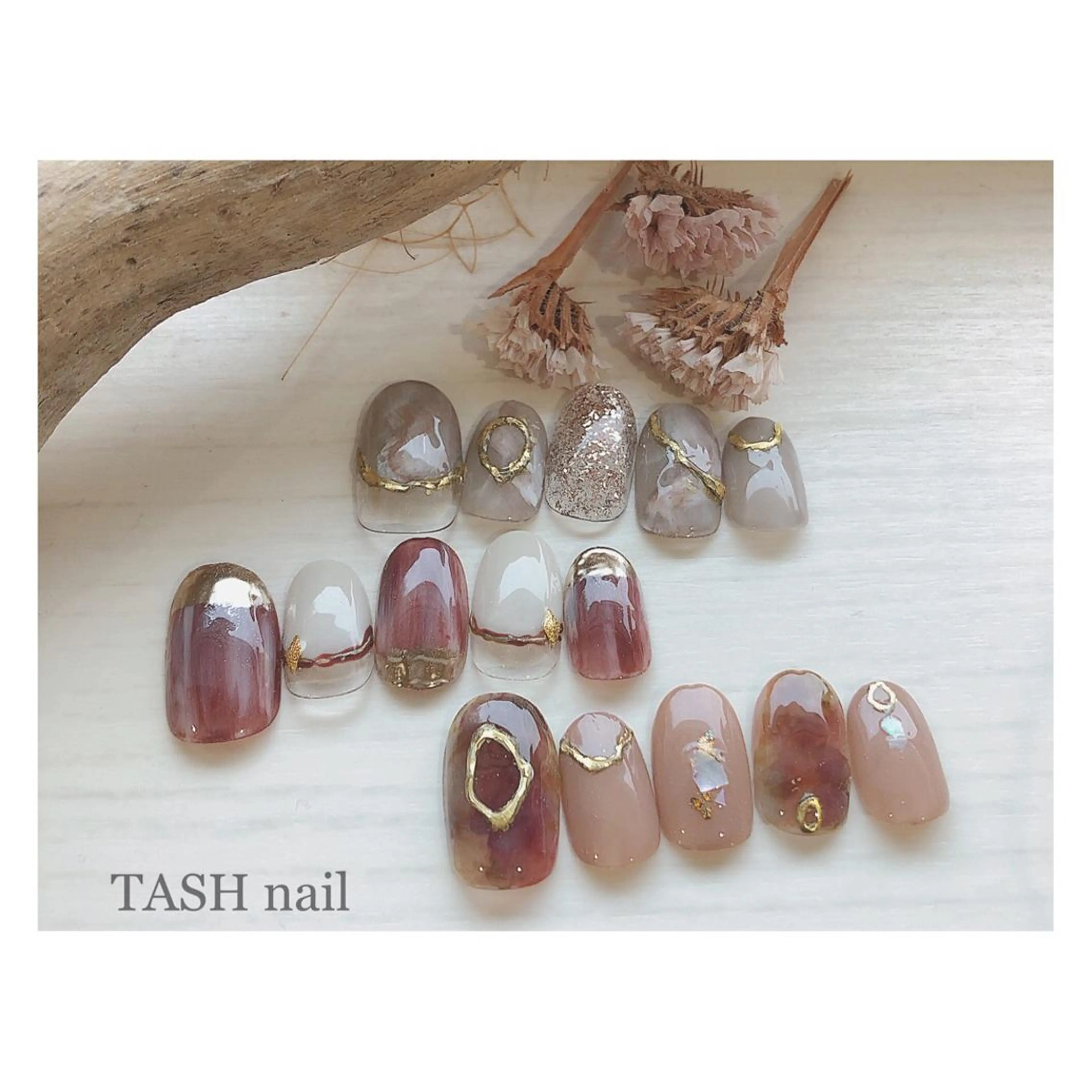 ネイル TASH nailのネイルデザイン