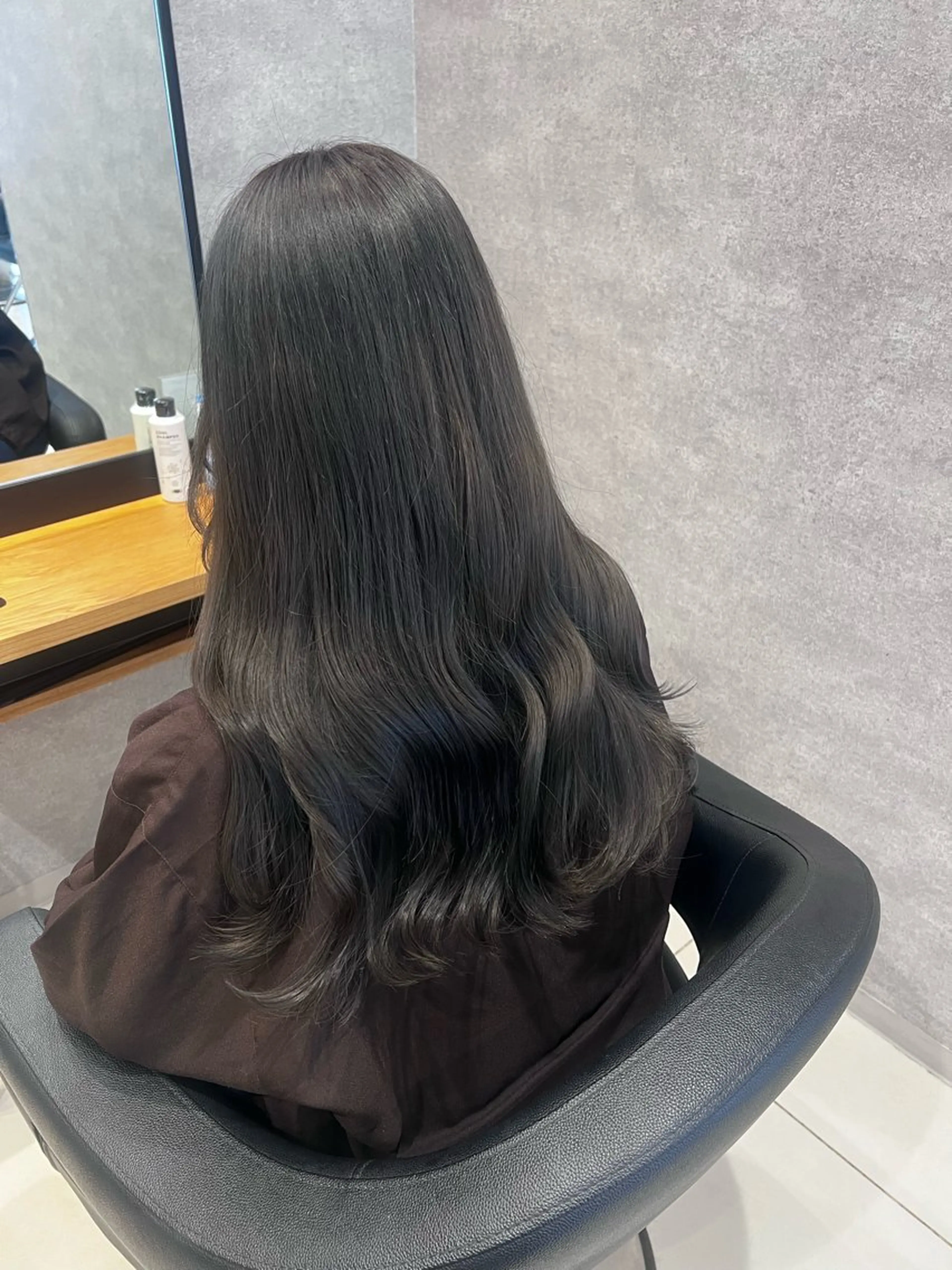 ロング カラー アッシュ 透明感カラー 🍑とたに ももか🍑のヘアスタイル