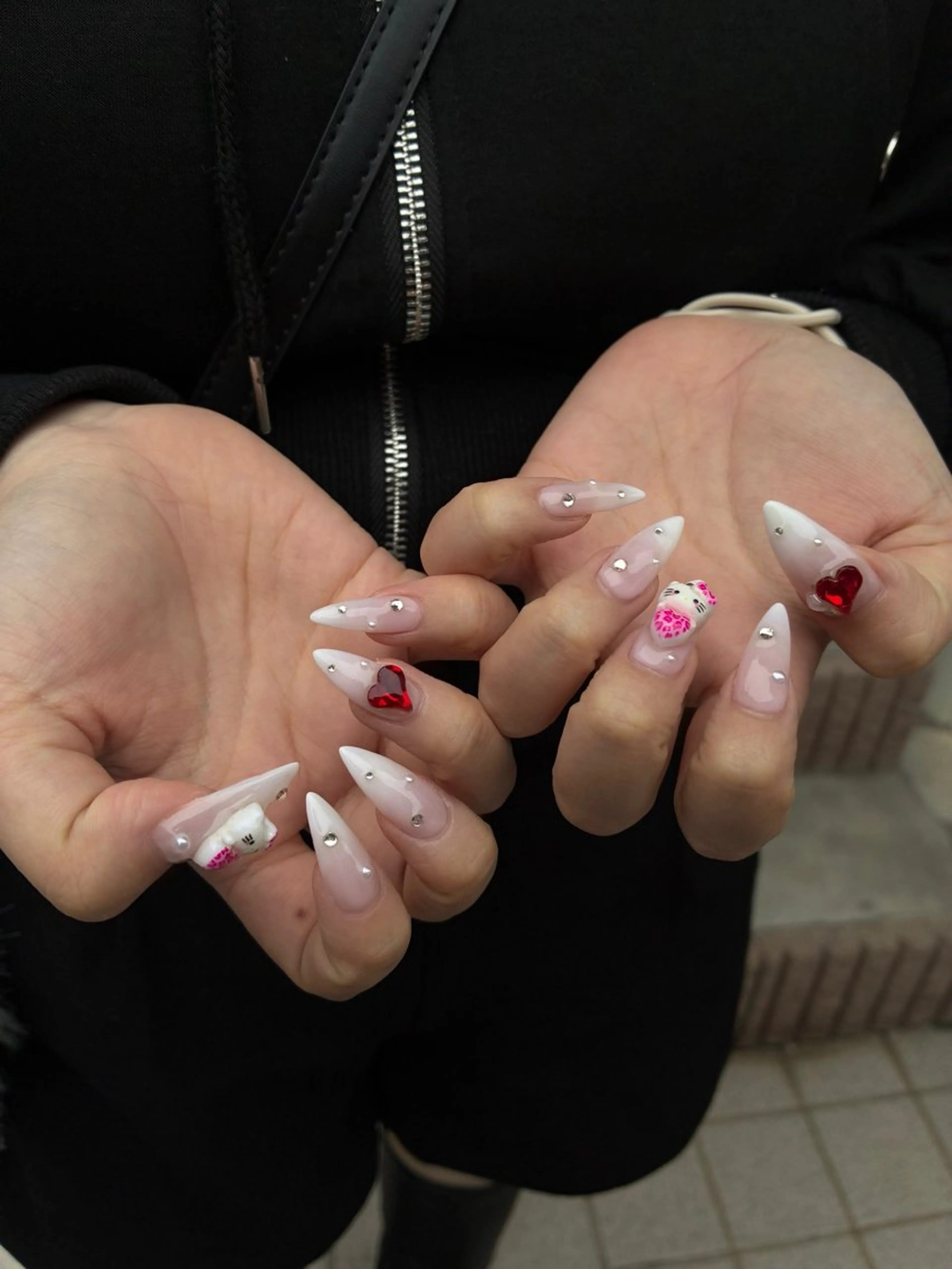 ネイル ハンドネイル NAIL＆SPA PｰBOX所属・Lia ⠀のネイルデザイン