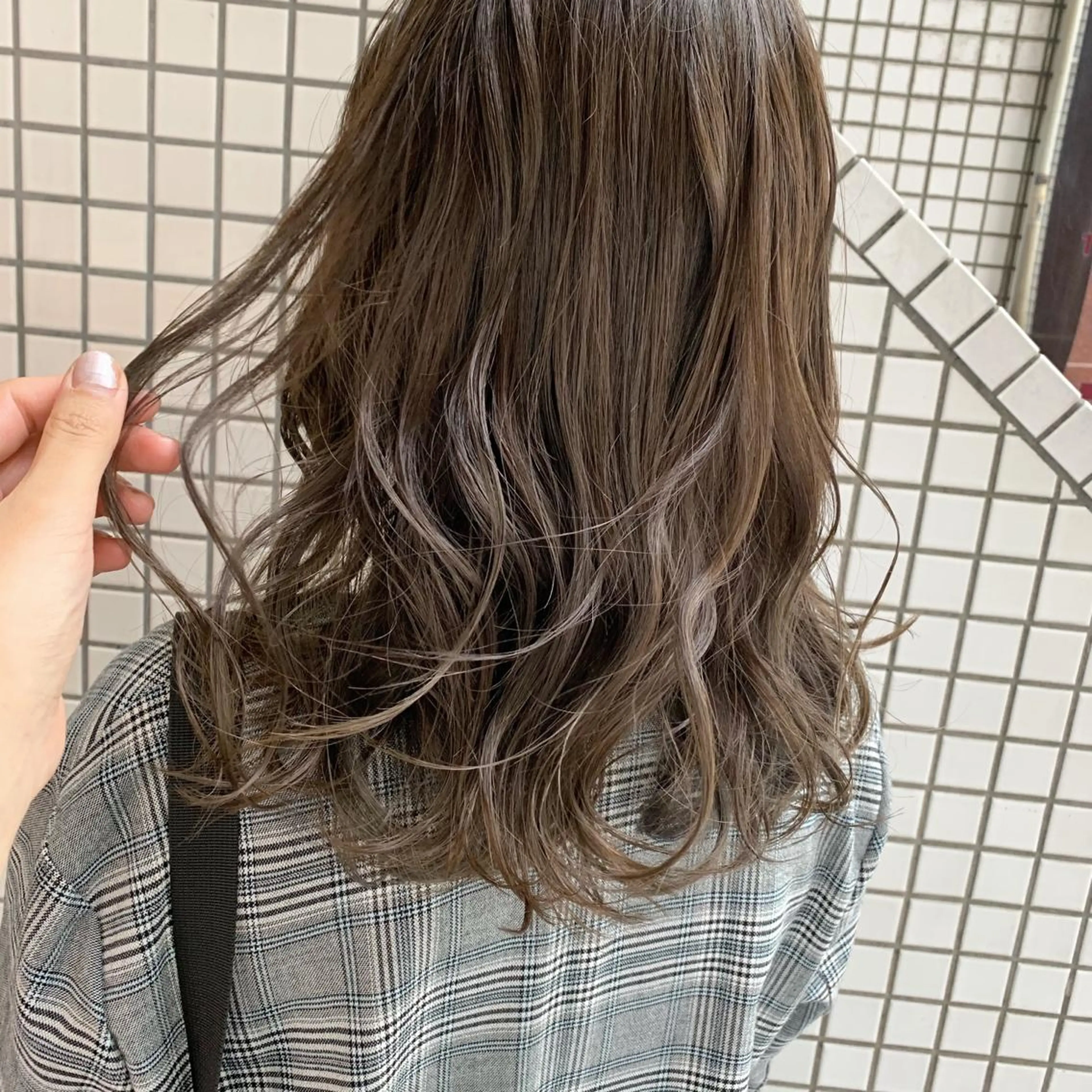 セミロング カラー ベージュカラー 🫧透明感カラー/ ボブ/小笠原汐海🪽のヘアスタイル