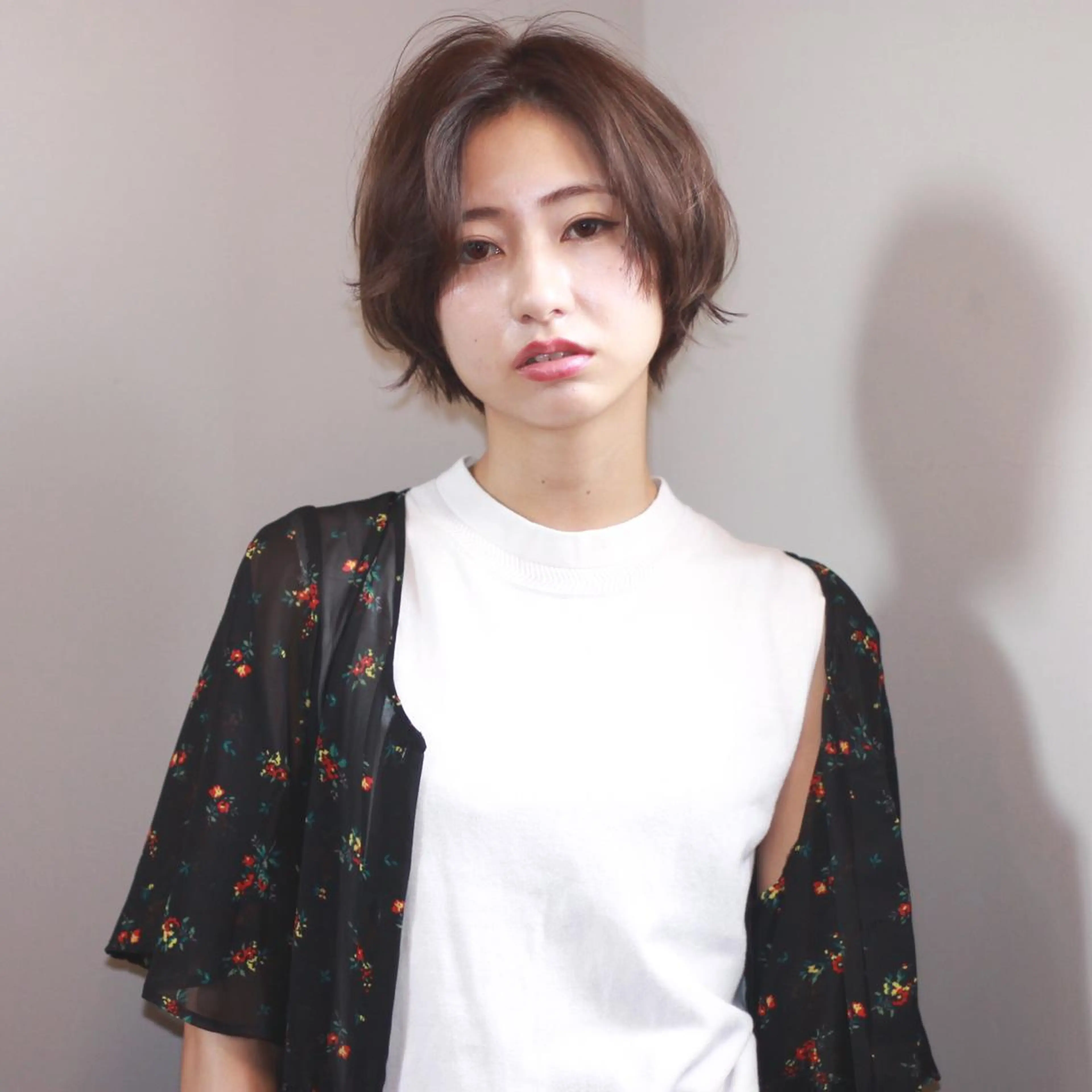 ショート カラー ショートヘア 薬院:今泉/上川美幸 大人ヘア/暗髪カラーのヘアスタイル