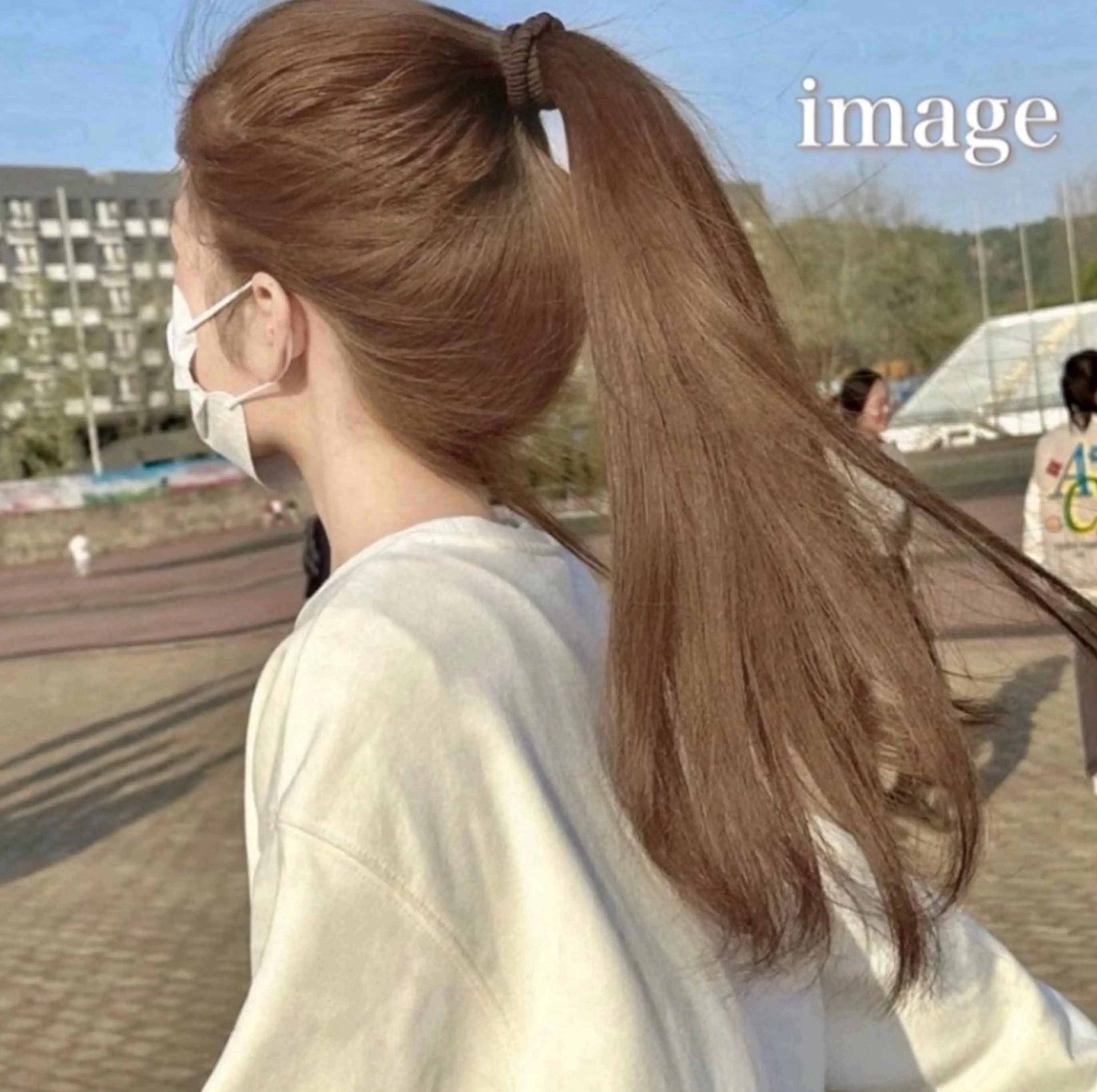 ロング カラー 🫧うる艶トレンド 🫧透明感カラーのヘアスタイル