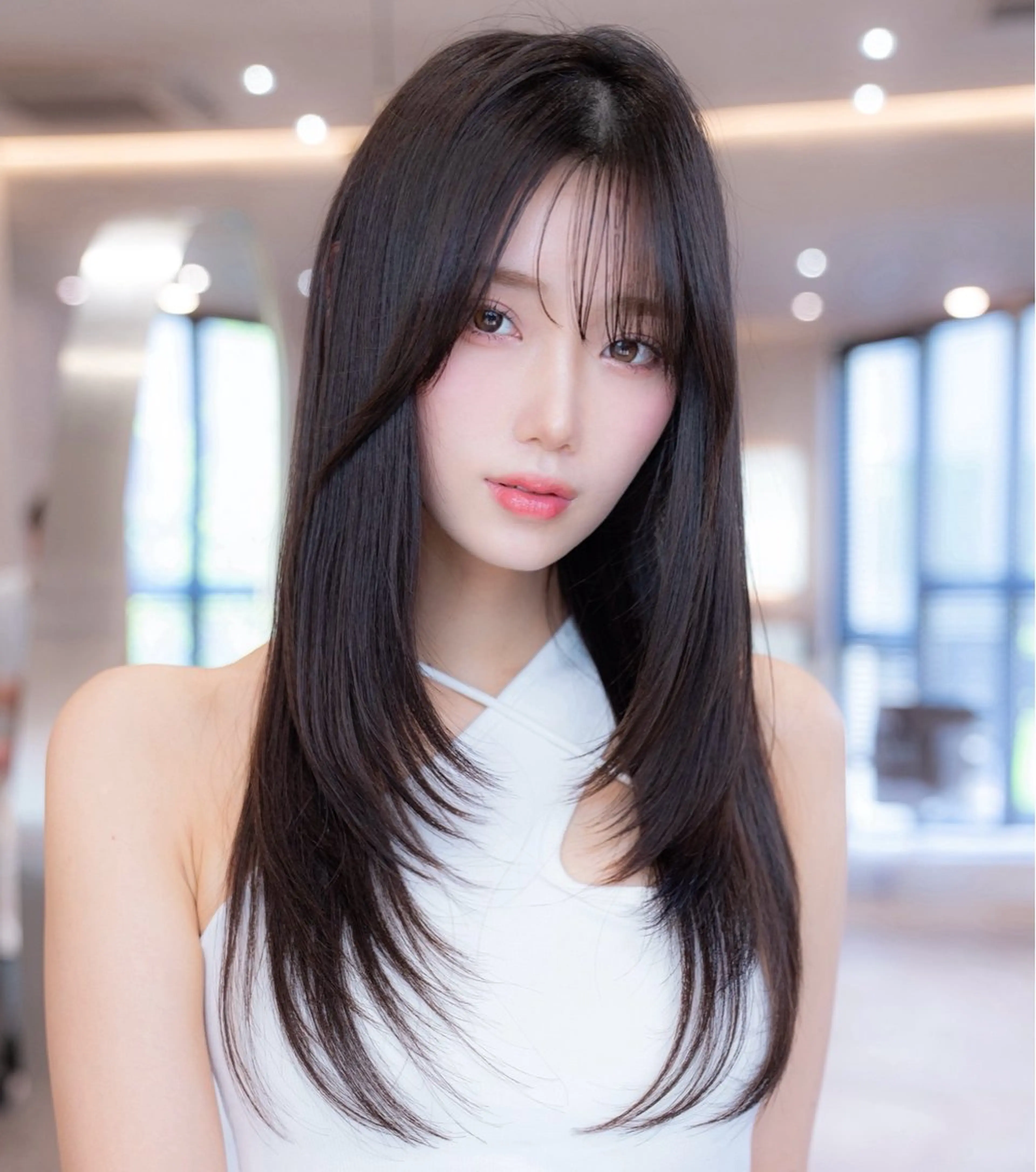 セミロング カラー ブラウンカラー ダークブラウン 韓国風ヘア レイヤーカット カット ヘアカラー トリートメント レイヤー/ハッシュ 渋谷/サッタのヘアスタイル