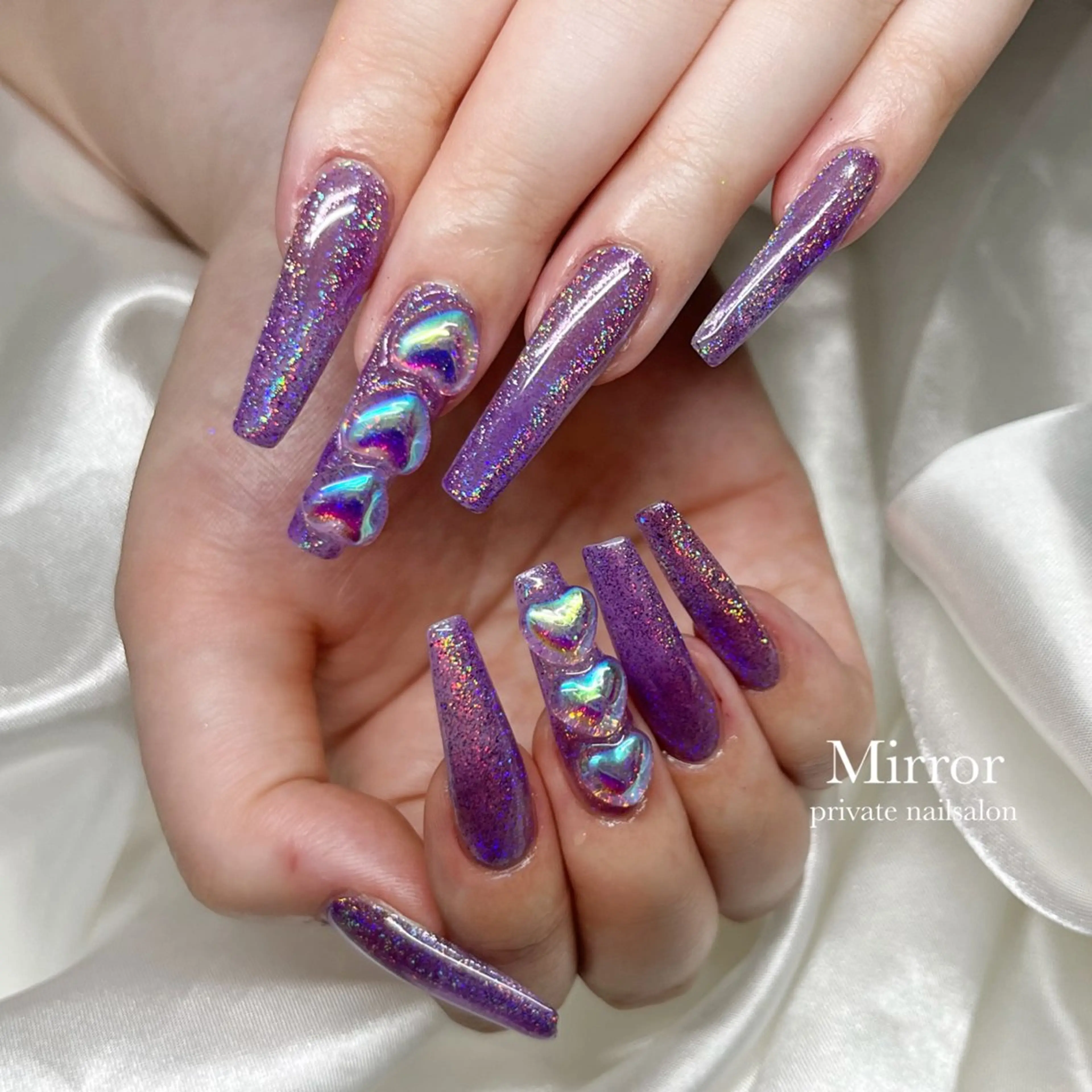 ネイル nailsalon Mirrorのネイルデザイン