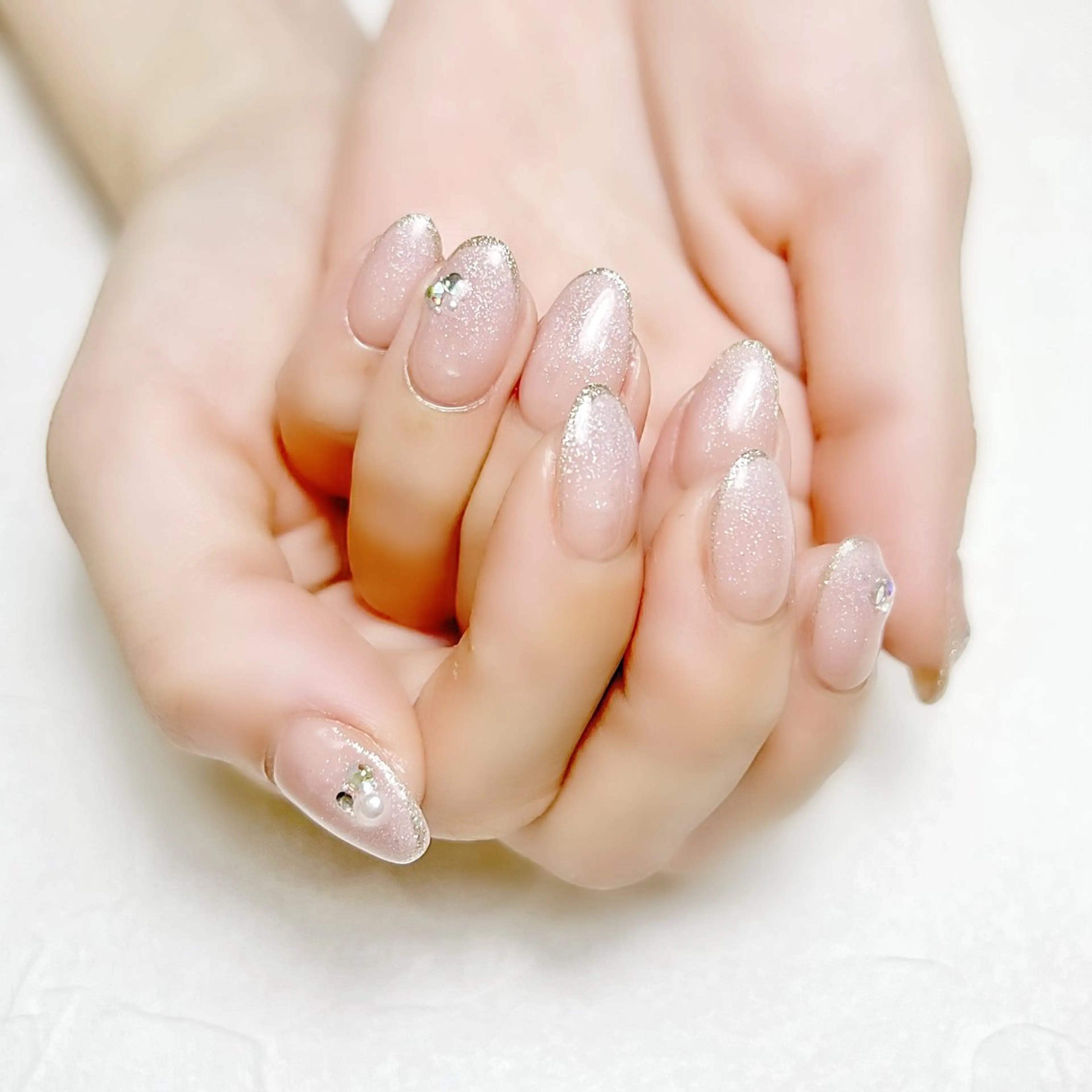 ネイル グラデーション キラキラネイル ラメ(グリッター) ピンク 冬ネイル rouse nail RISATOのネイルデザイン