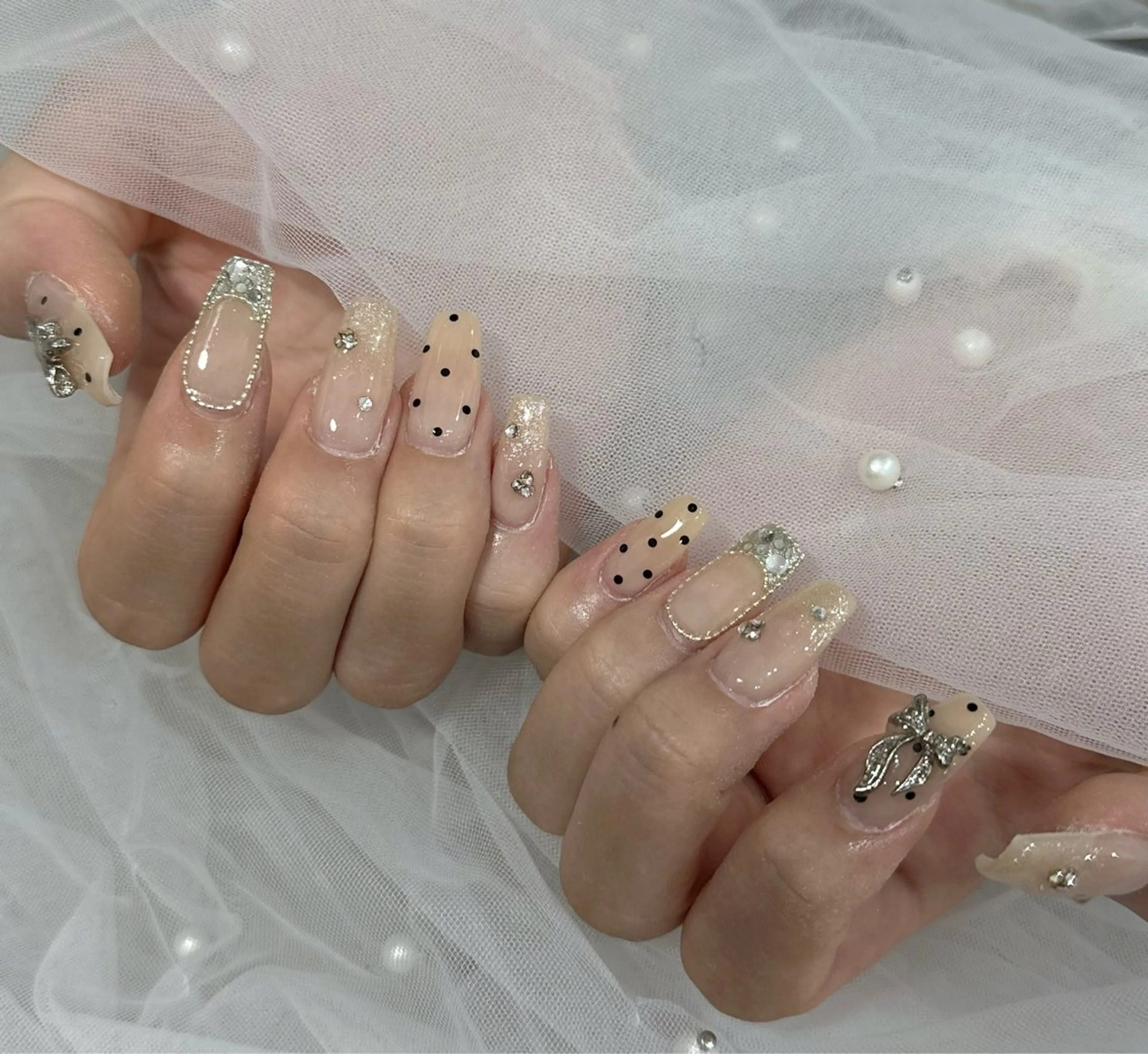 ネイル ハンドネイル LAVISH nanamiのネイルデザイン