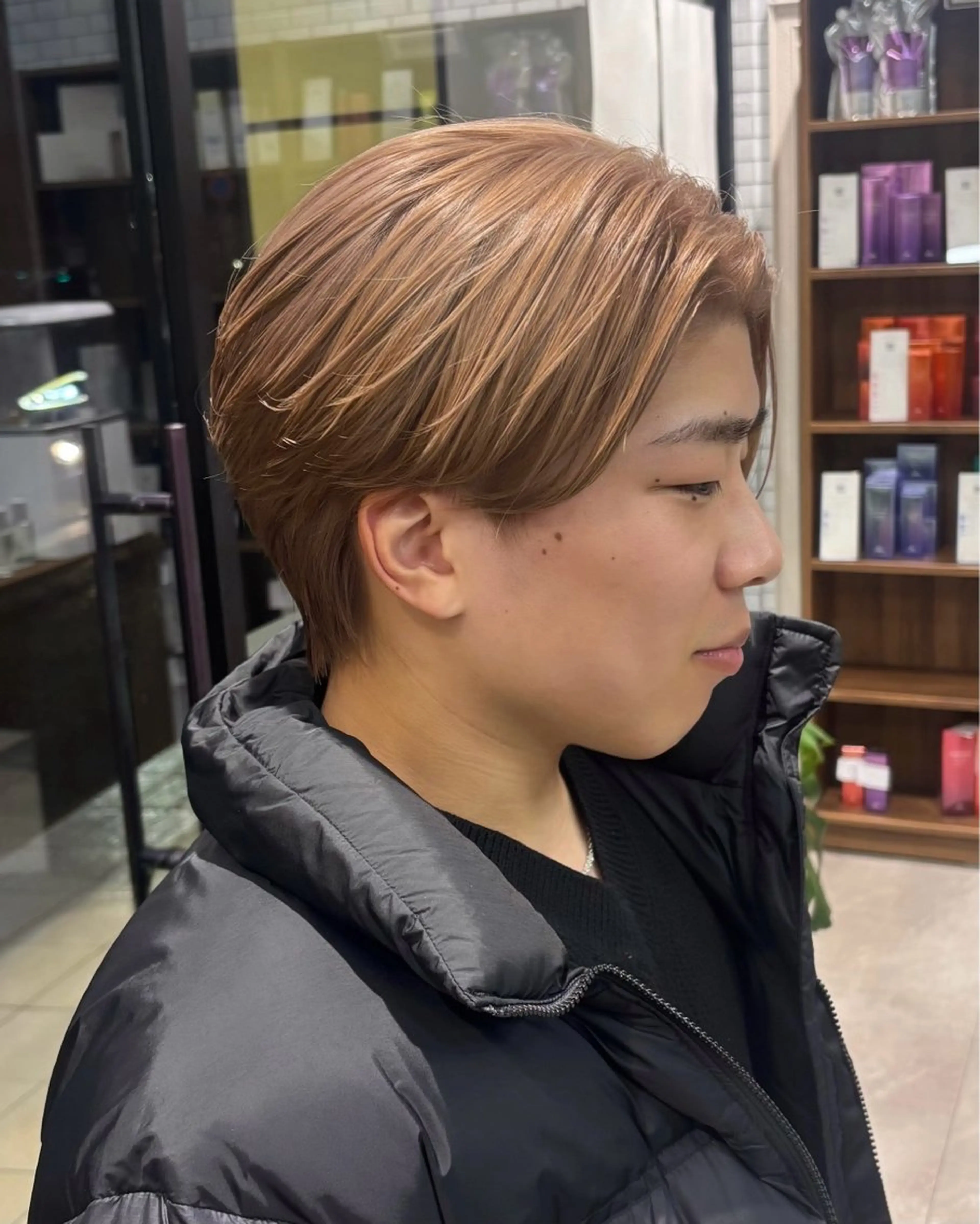 カラー ベージュカラー ミルクティーベージュ ヘアカラー トリートメント 透明感カラー/ レイヤーカット/麻咲のヘアスタイル