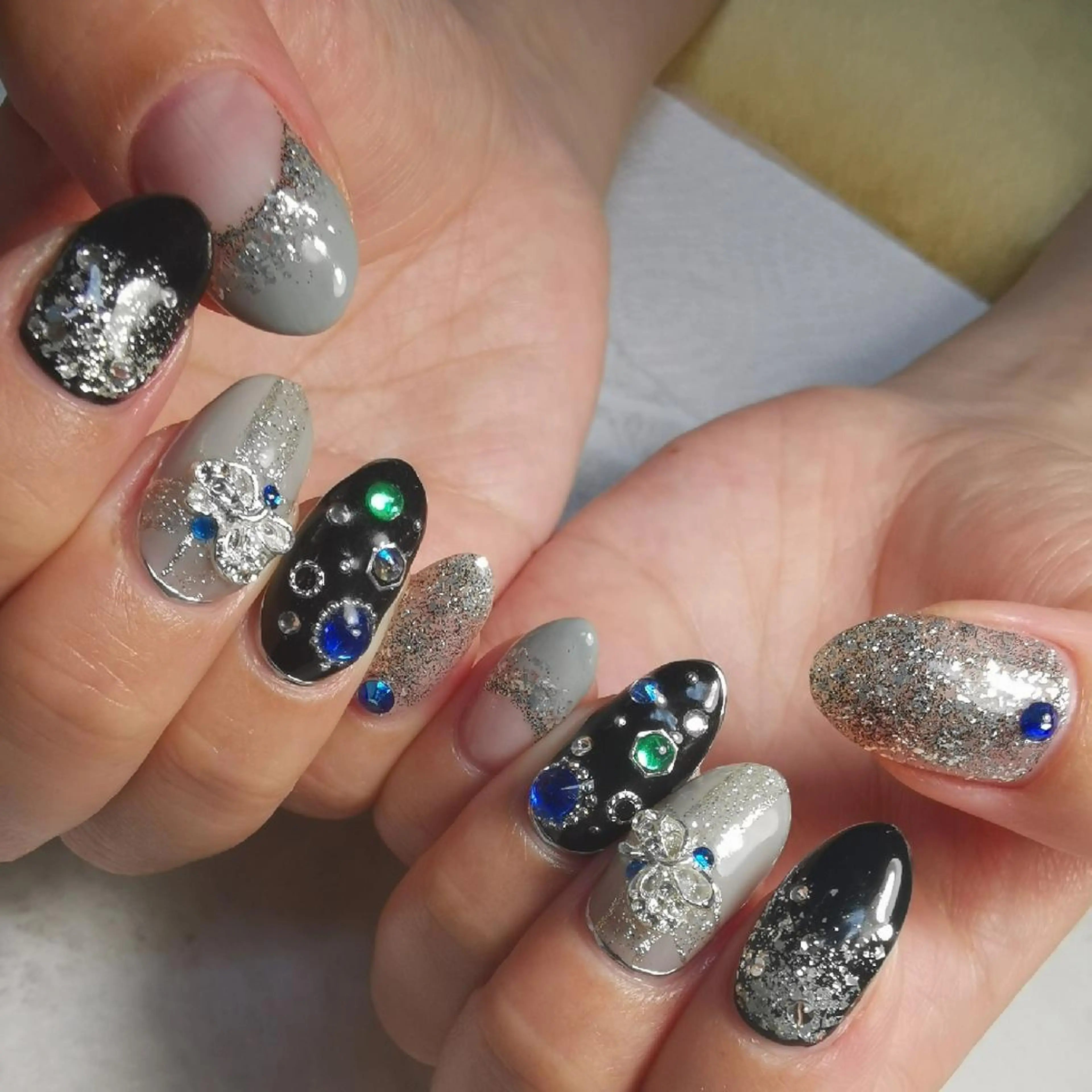 ネイル 持ち込み ハンドネイル reve あやののネイルデザイン