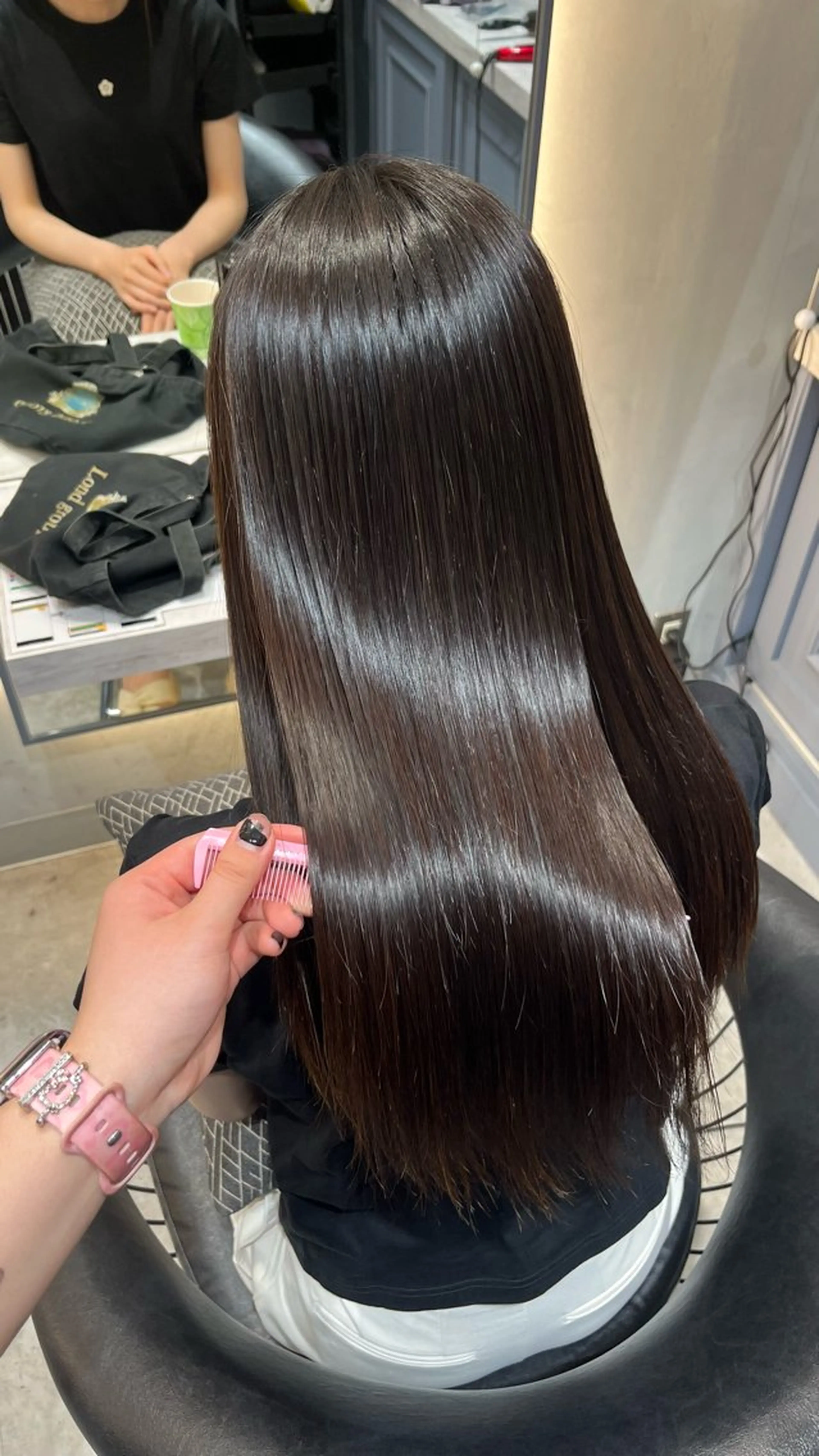 🎀one coler + 縮毛矯正 + treatment【内部補修スチーム付き】🎀の写真