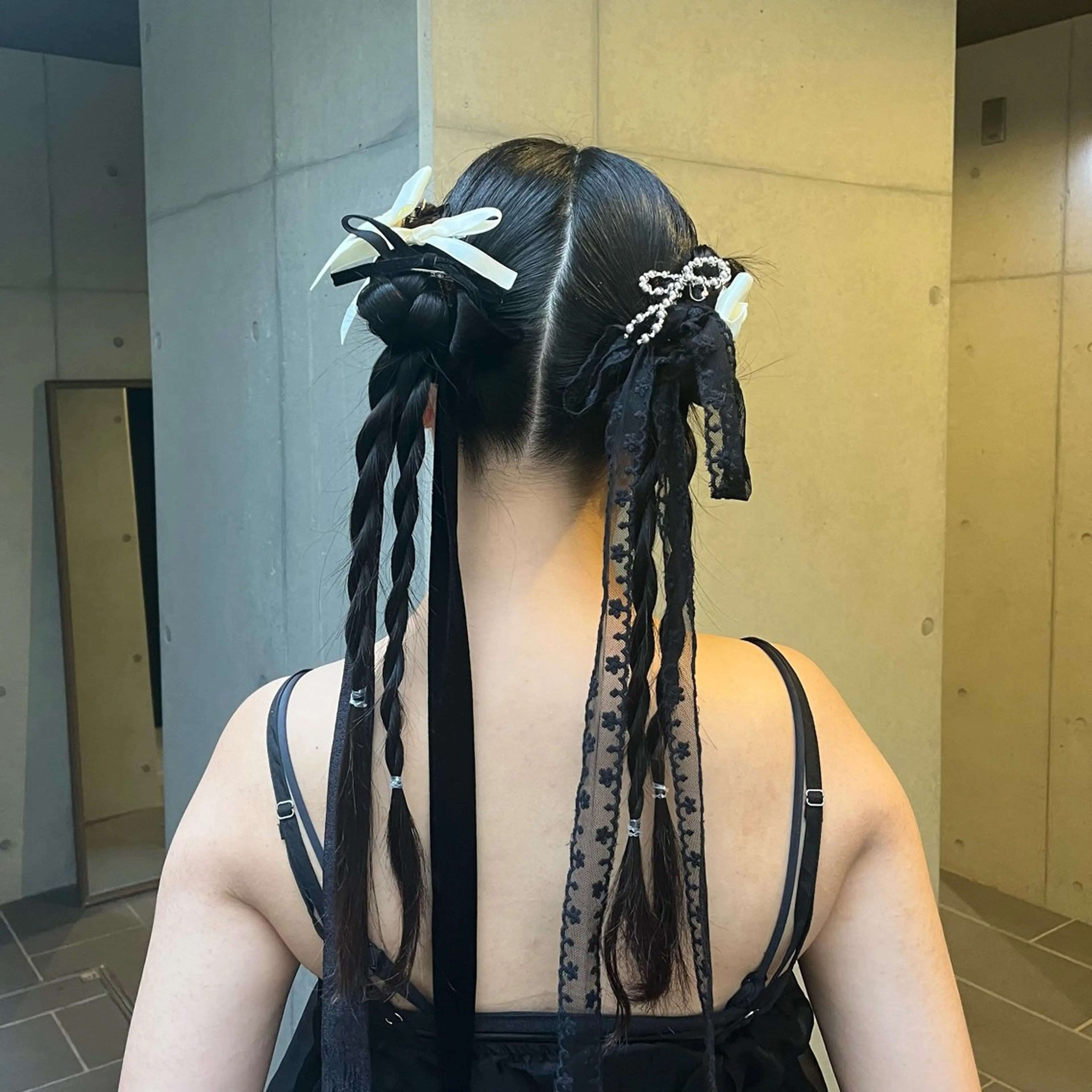 ロング ヘアアレンジ ヘアセット 〖❁田尻千尋| LEONID❁〗のヘアスタイル