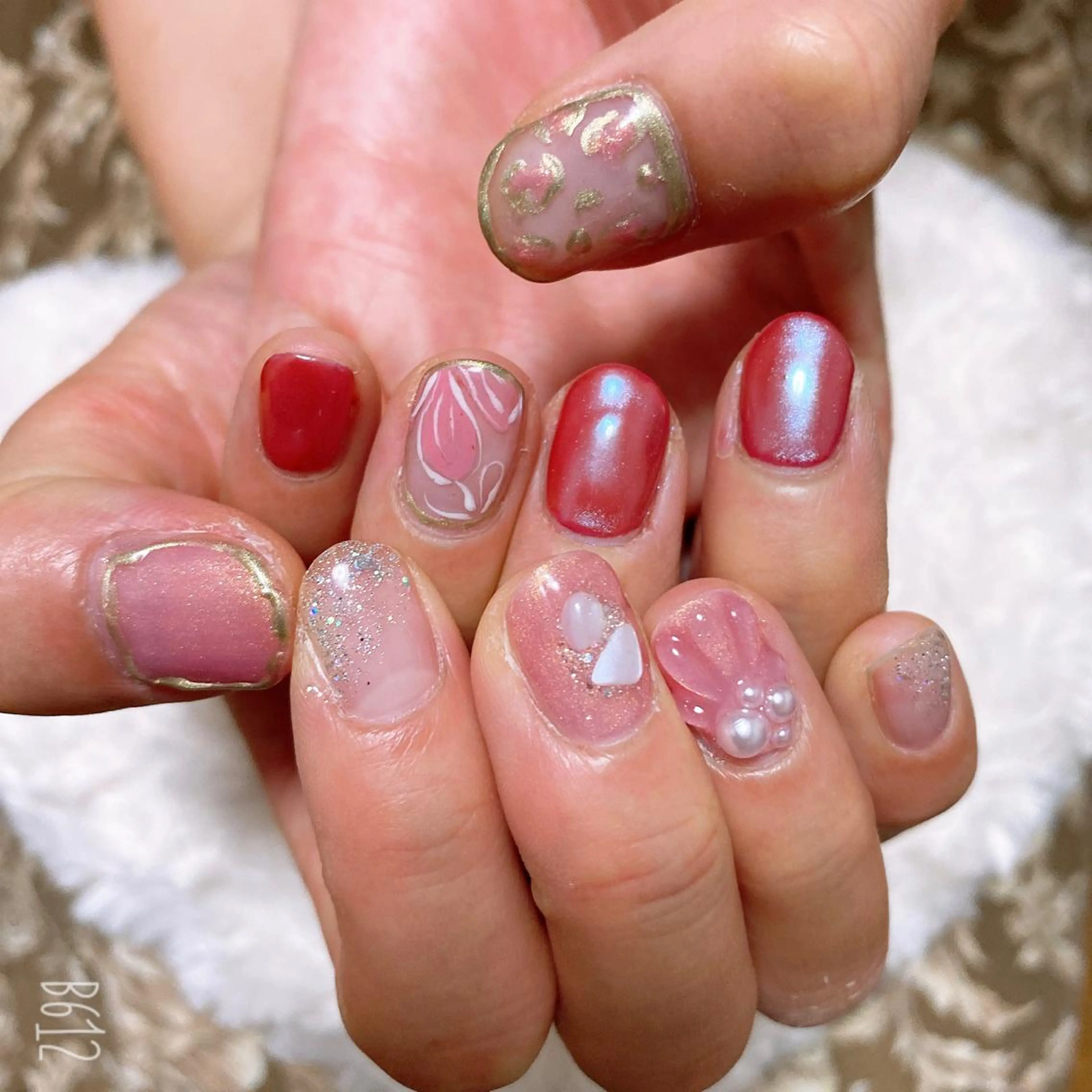 ネイル The Best Beauty受付担当のヘアスタイル