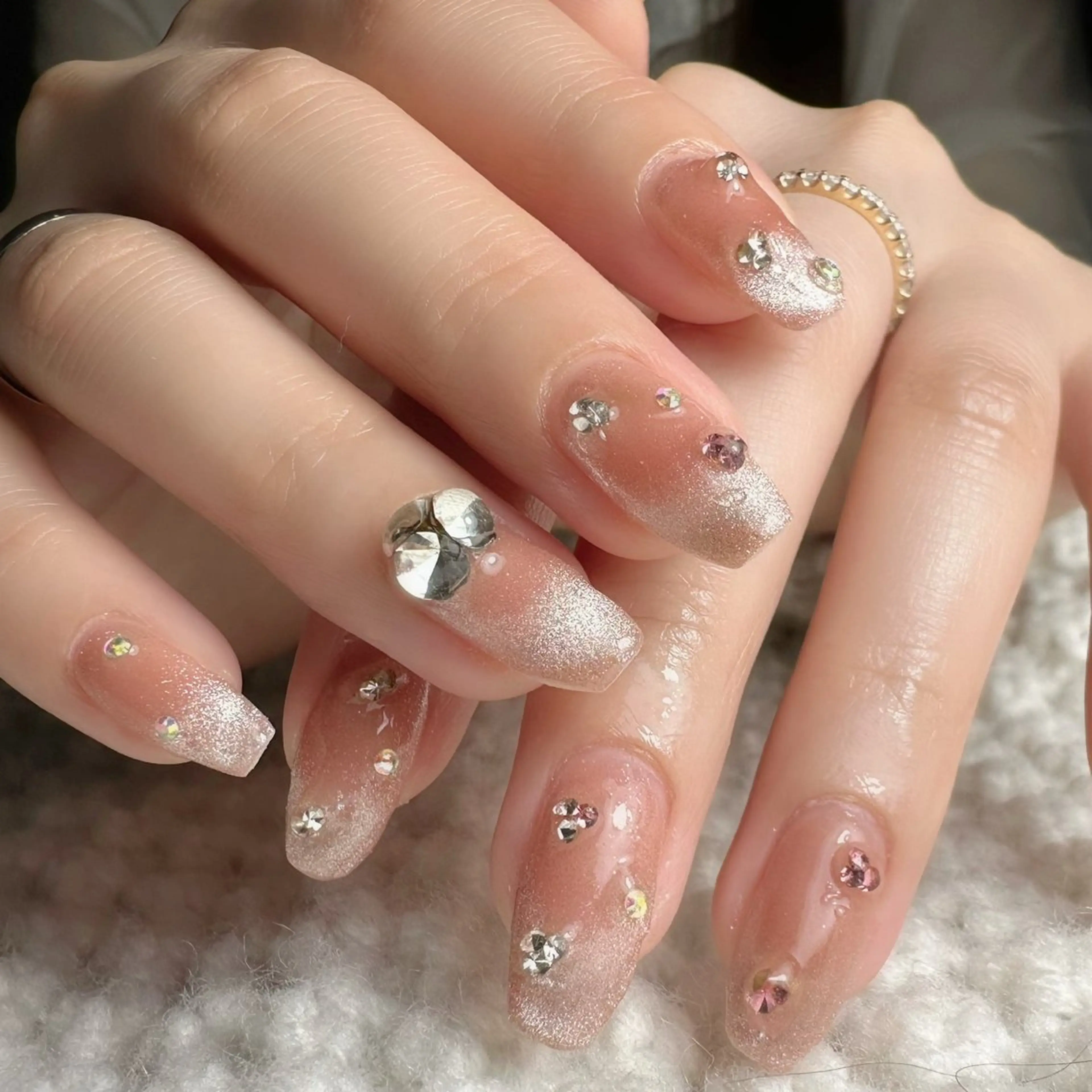 ネイル 新山 聖のネイルデザイン