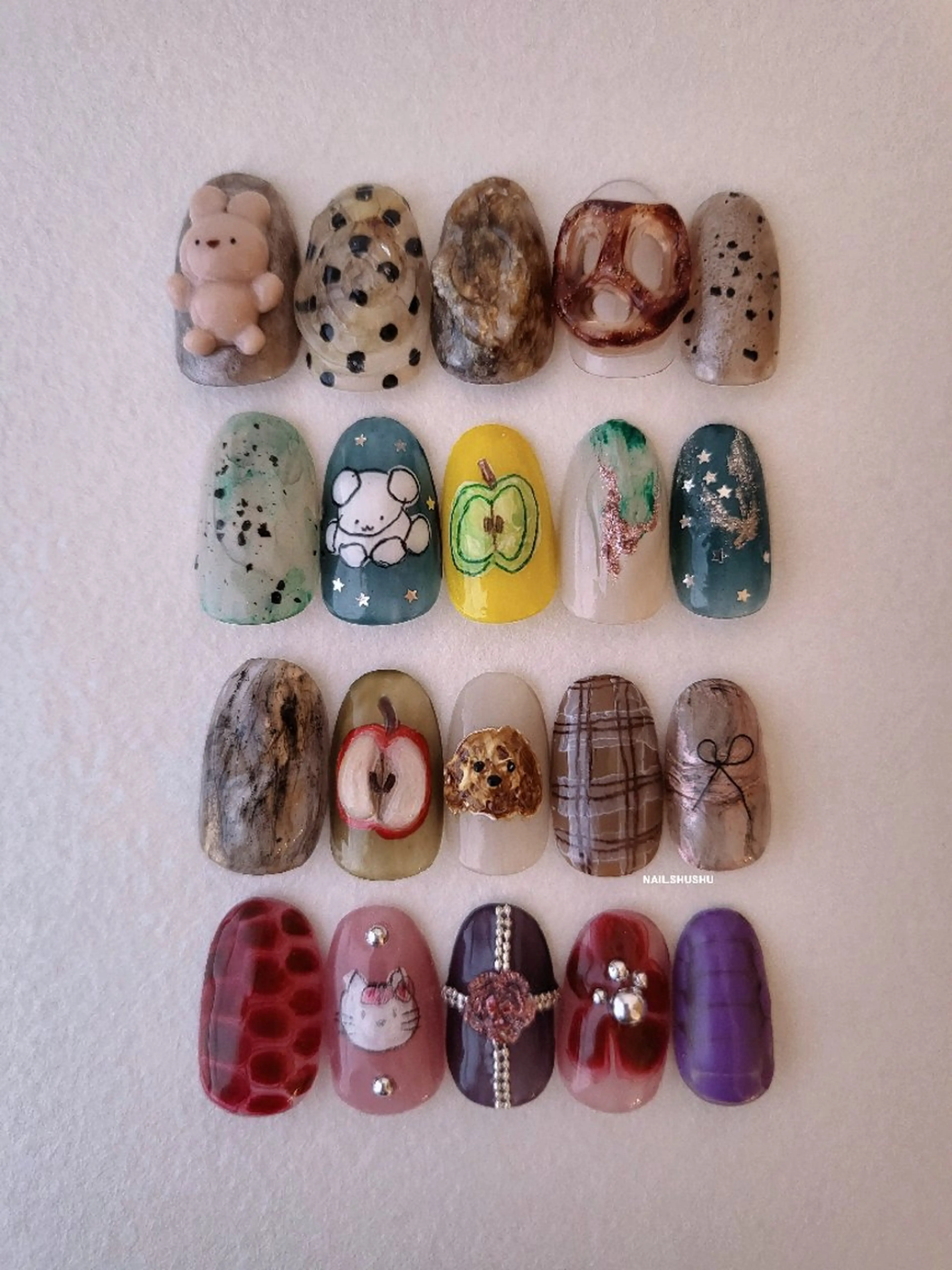ネイル ハンドネイル 3dパーツ/流行り 👧shushu❤️のネイルデザイン