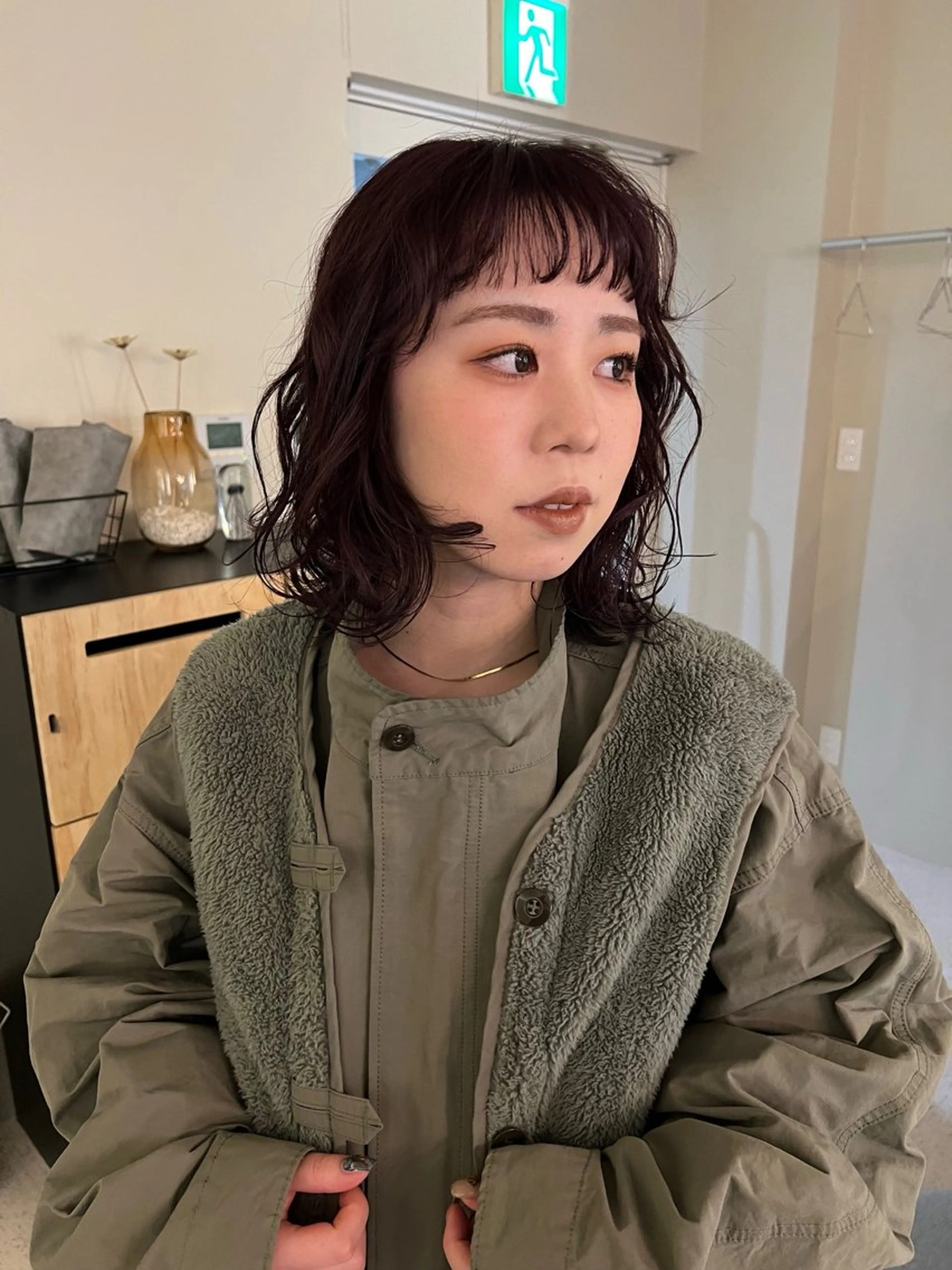 セミロング カラー ヘアアレンジ ブリーチ デザインカラー ダブルカラー インナーカラー ブリーチなしカラー 札幌美容室 Une所属・《Une》 hinariのヘアスタイル