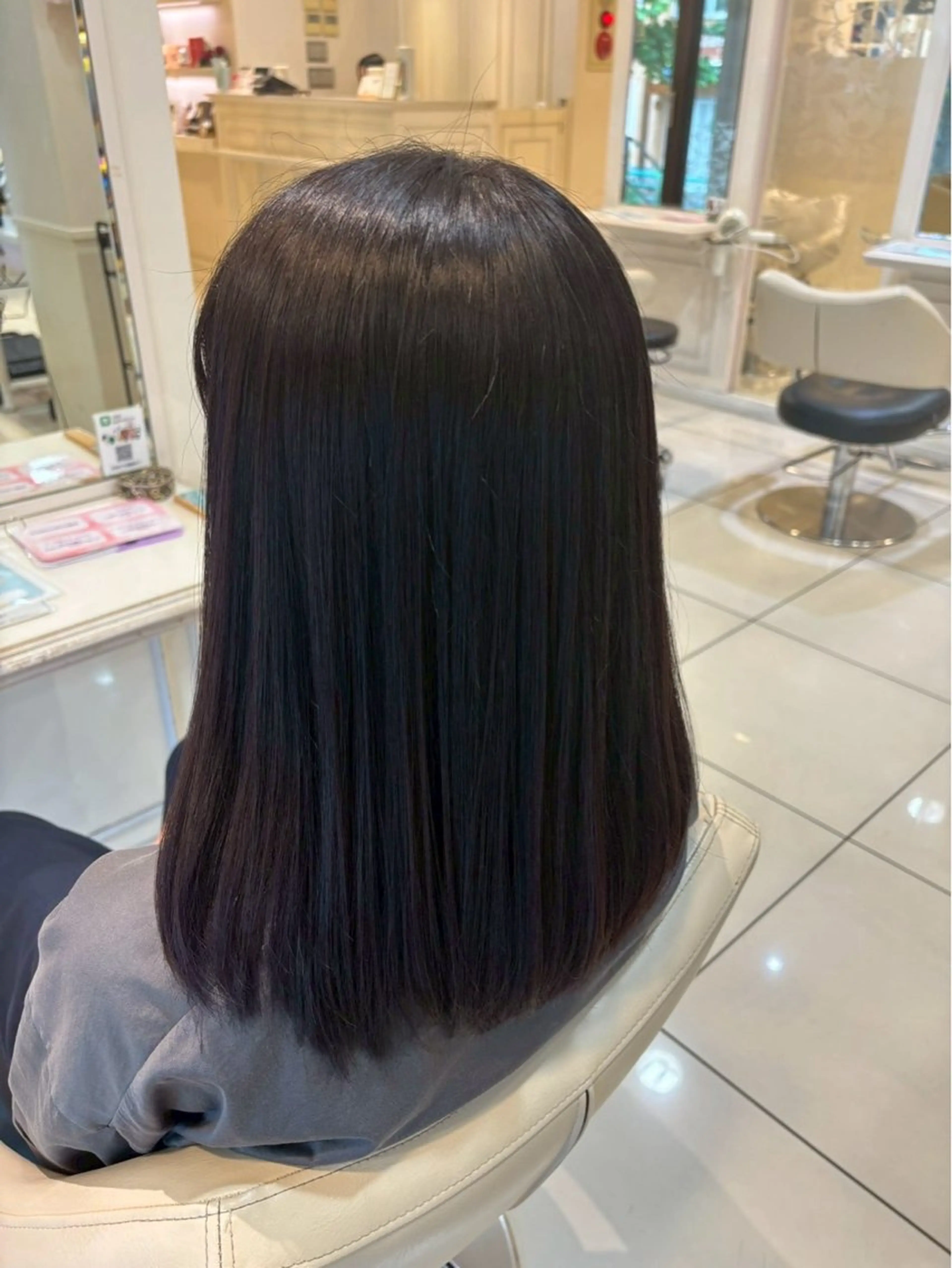 セミロング カラー ヘアカラー 髪質改善🥂✨ Mioのヘアスタイル