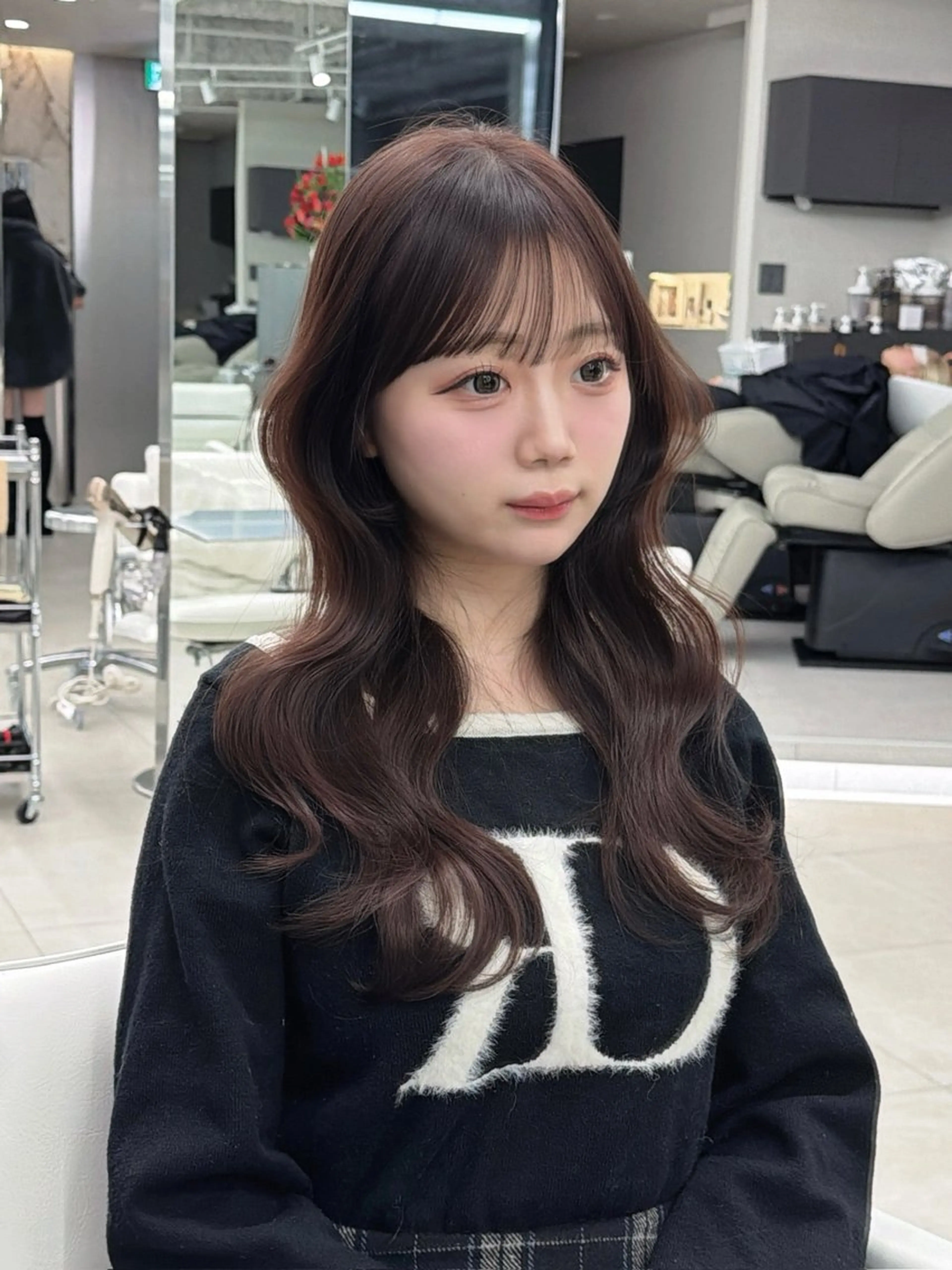 ロング 韓国風ヘア kiti Sakaeのヘアスタイル