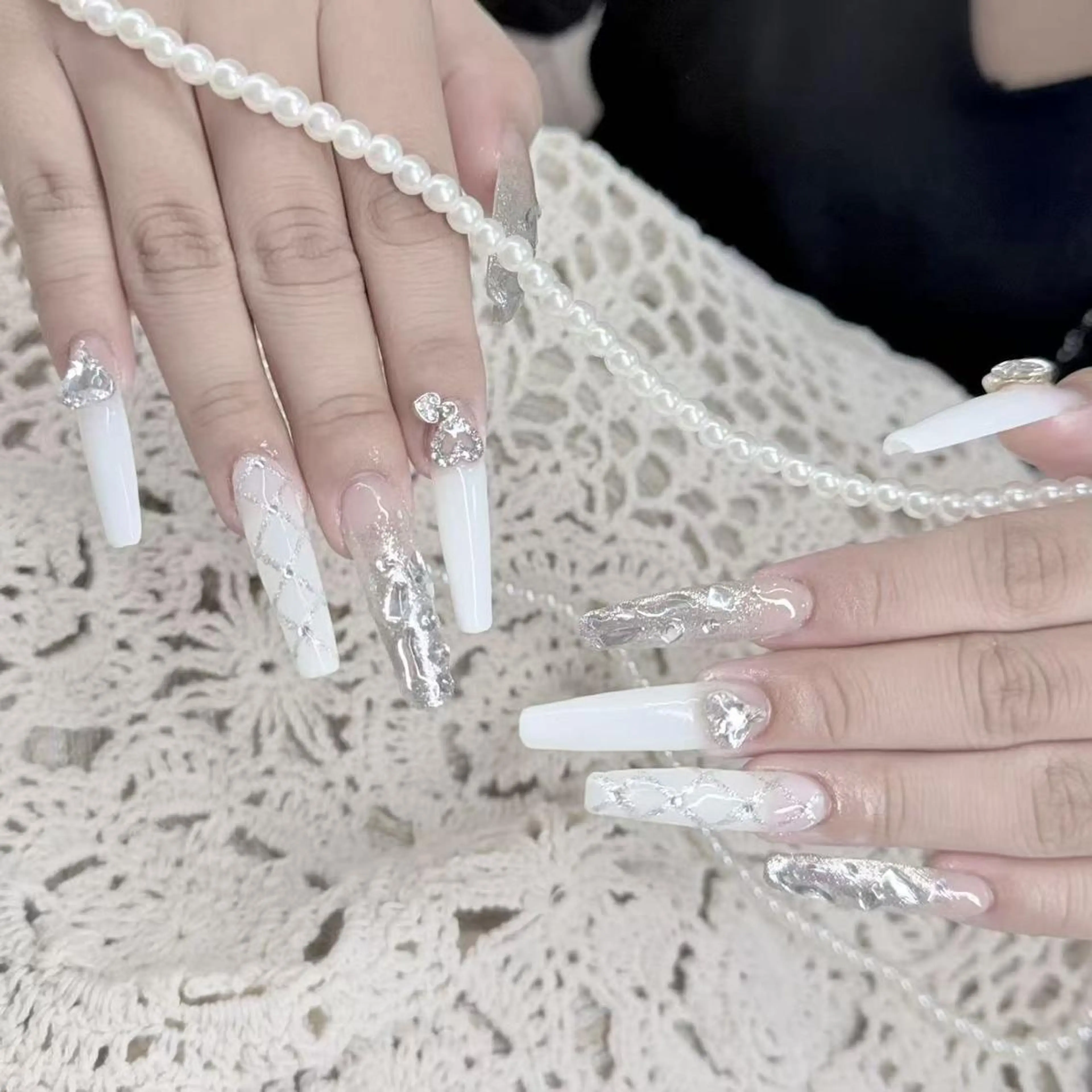 ネイル Alra- 店舗のネイルデザイン