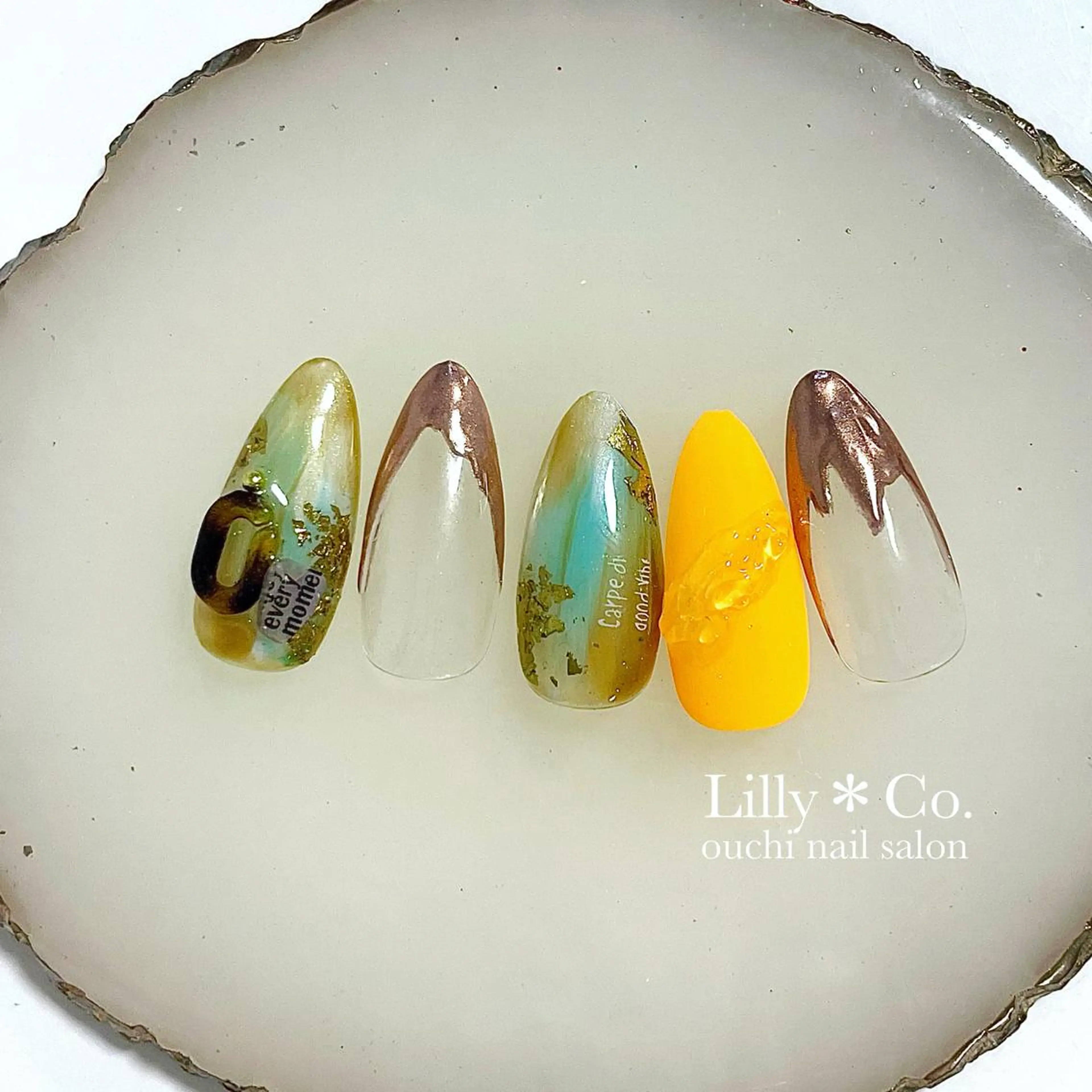 ネイル ハンドネイル ハンドケア Lilly Co.のネイルデザイン