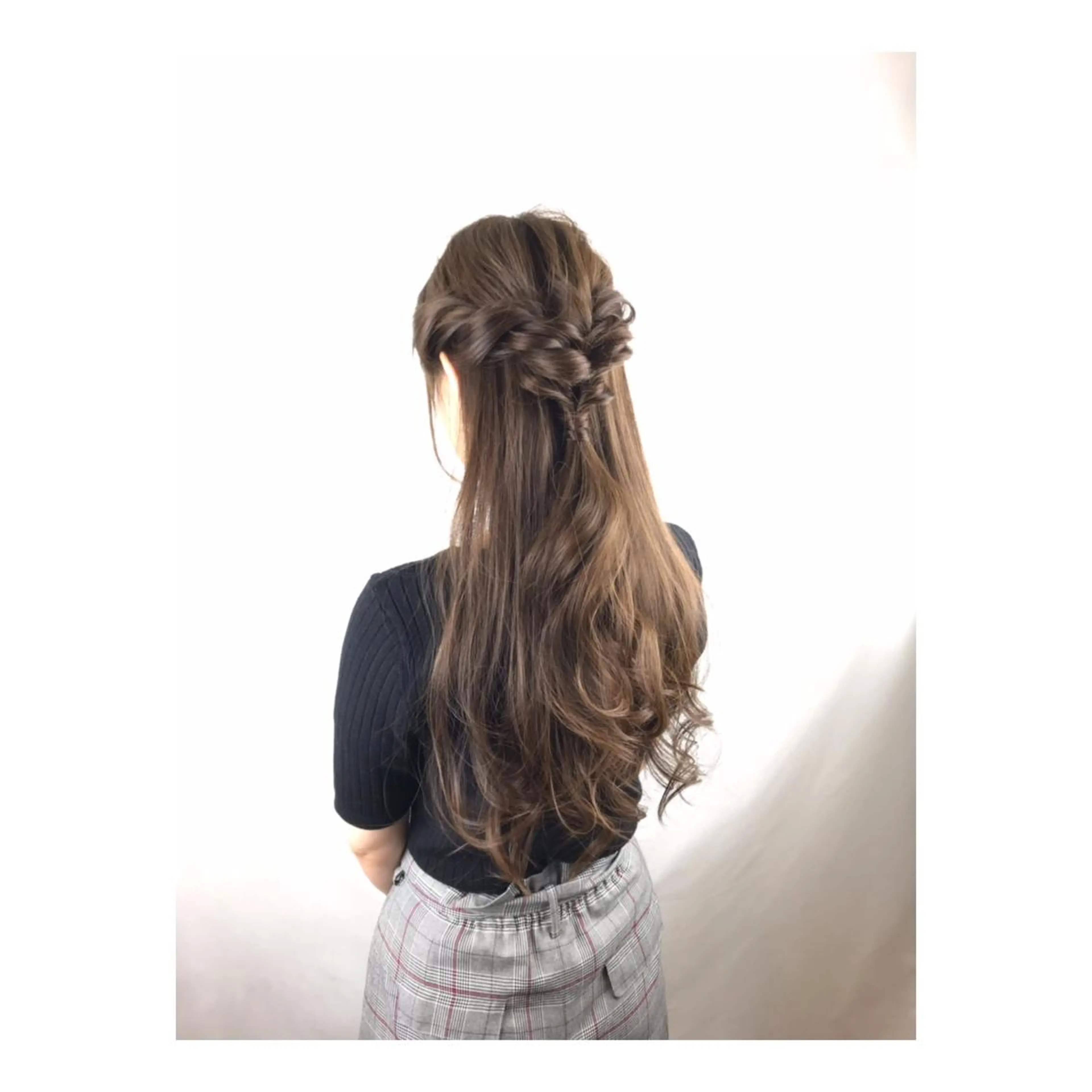 ヘアカラー＋トリートメント☆シャンプーブロー込みの写真