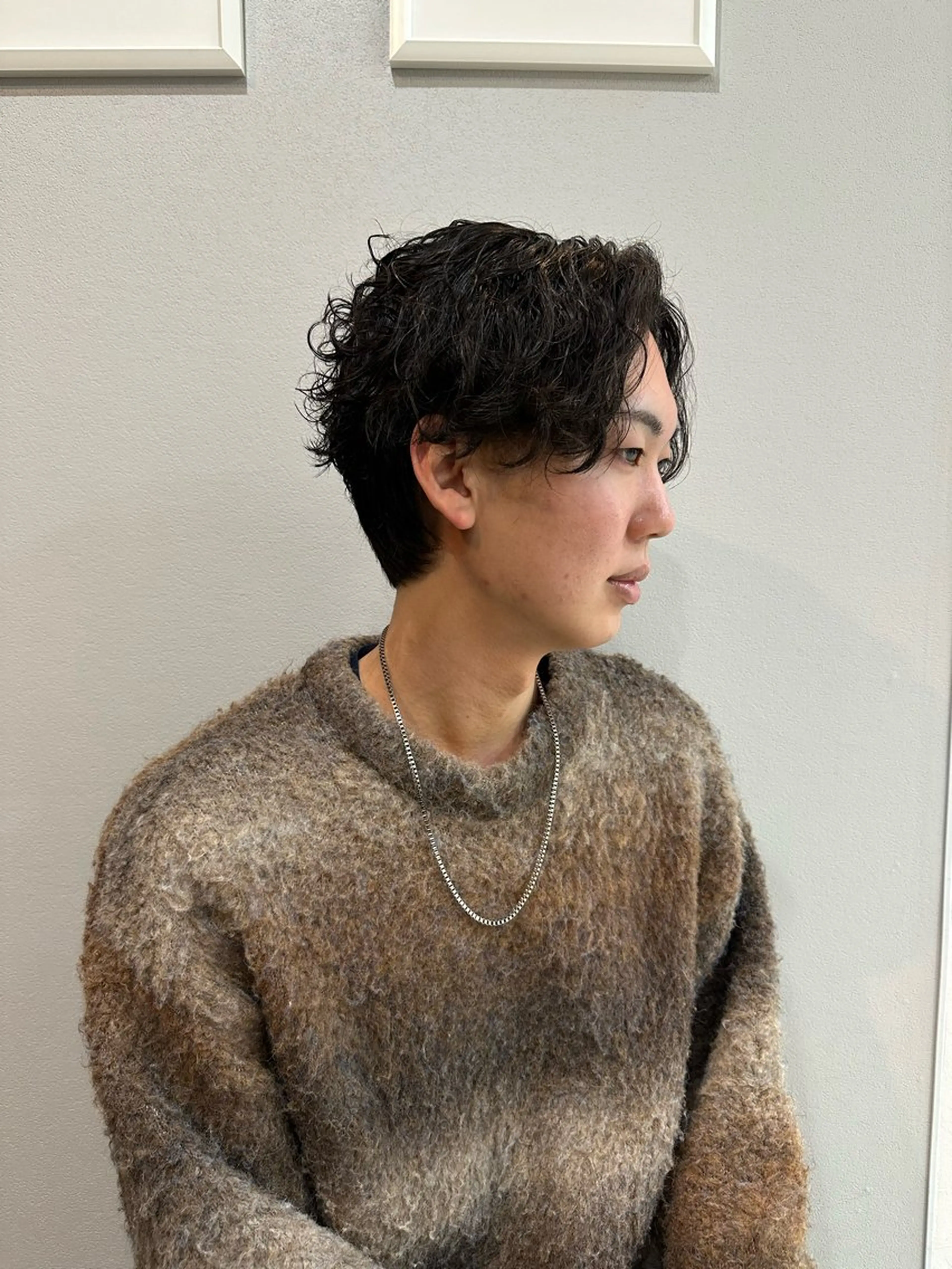 ショート パーマ メンズ メンズパーマ 波巻きパーマ カット パーマ enrichミヤモト ヒロヤのヘアスタイル