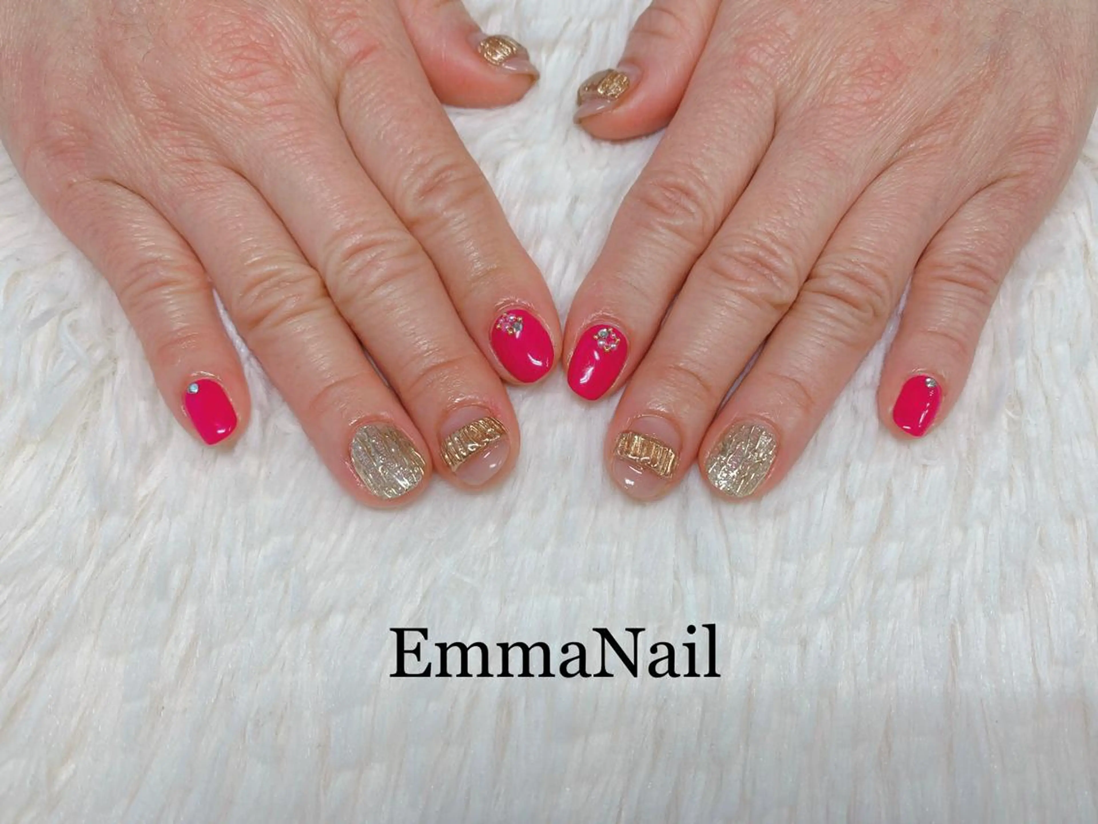 ネイル 持ち込み salon EM&A emiのネイルデザイン