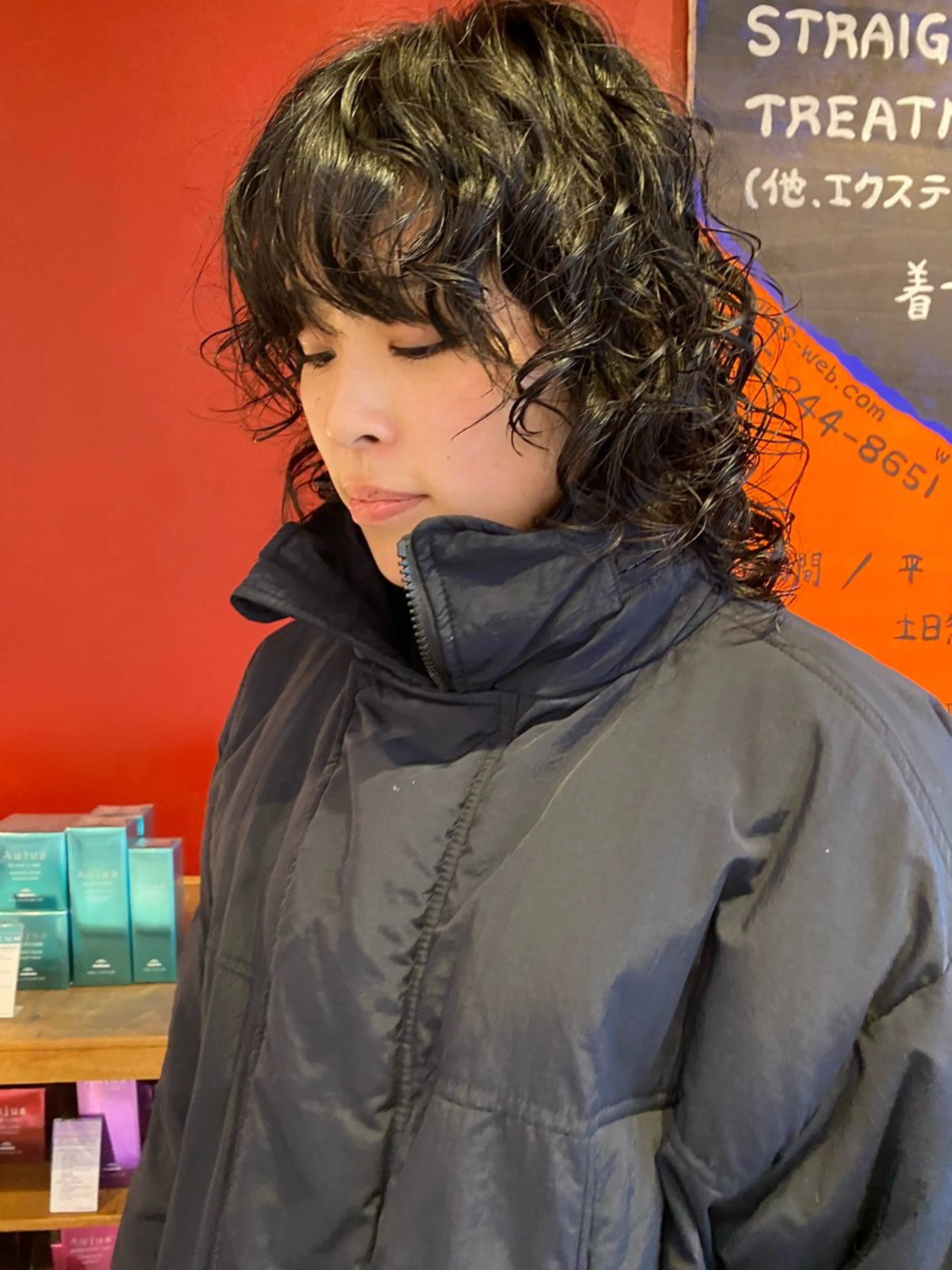 ミディアム パーマ 小日向 沙織のヘアスタイル