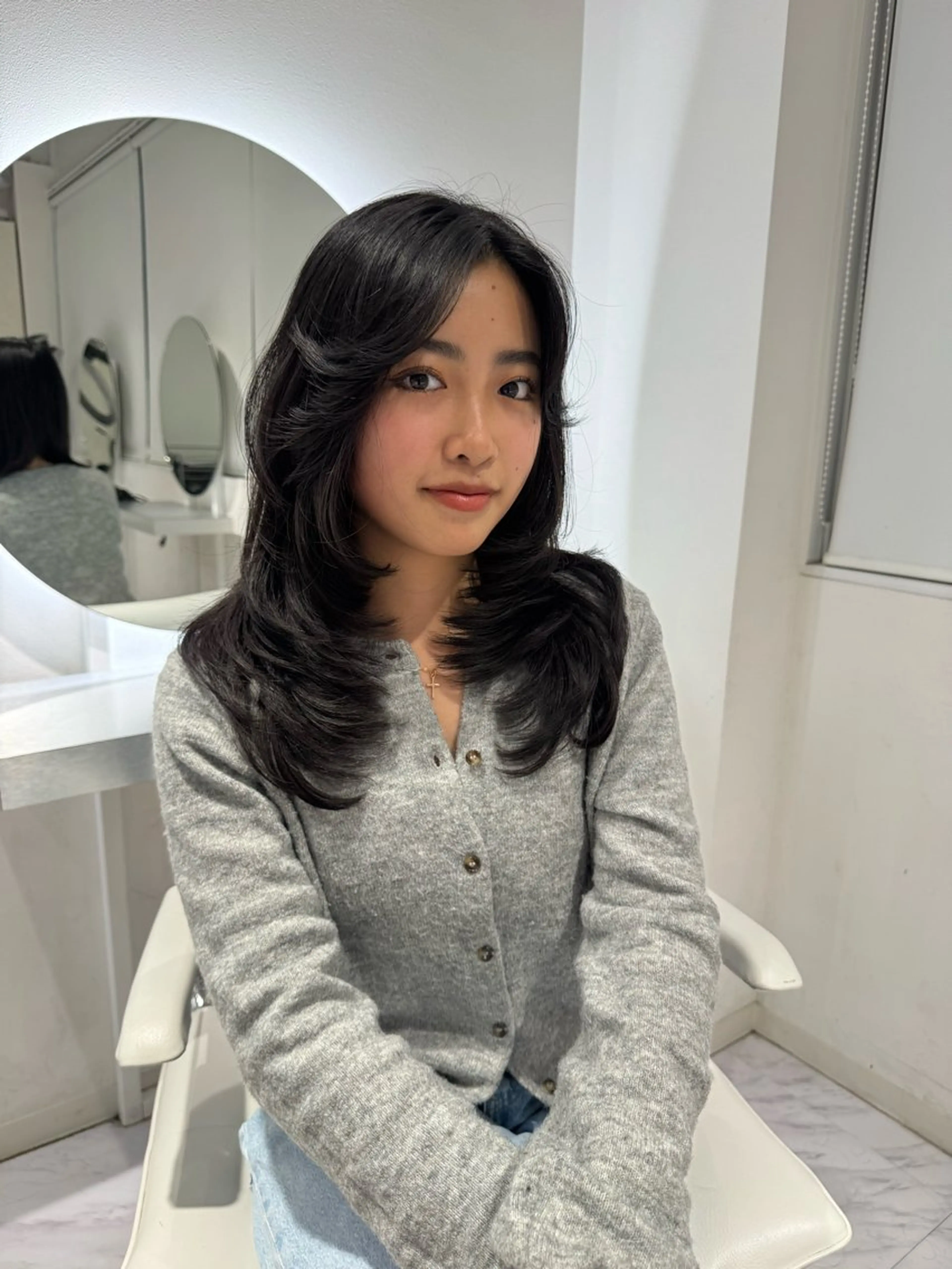 セミロング rina/無料 レイヤーカット/上野のヘアスタイル