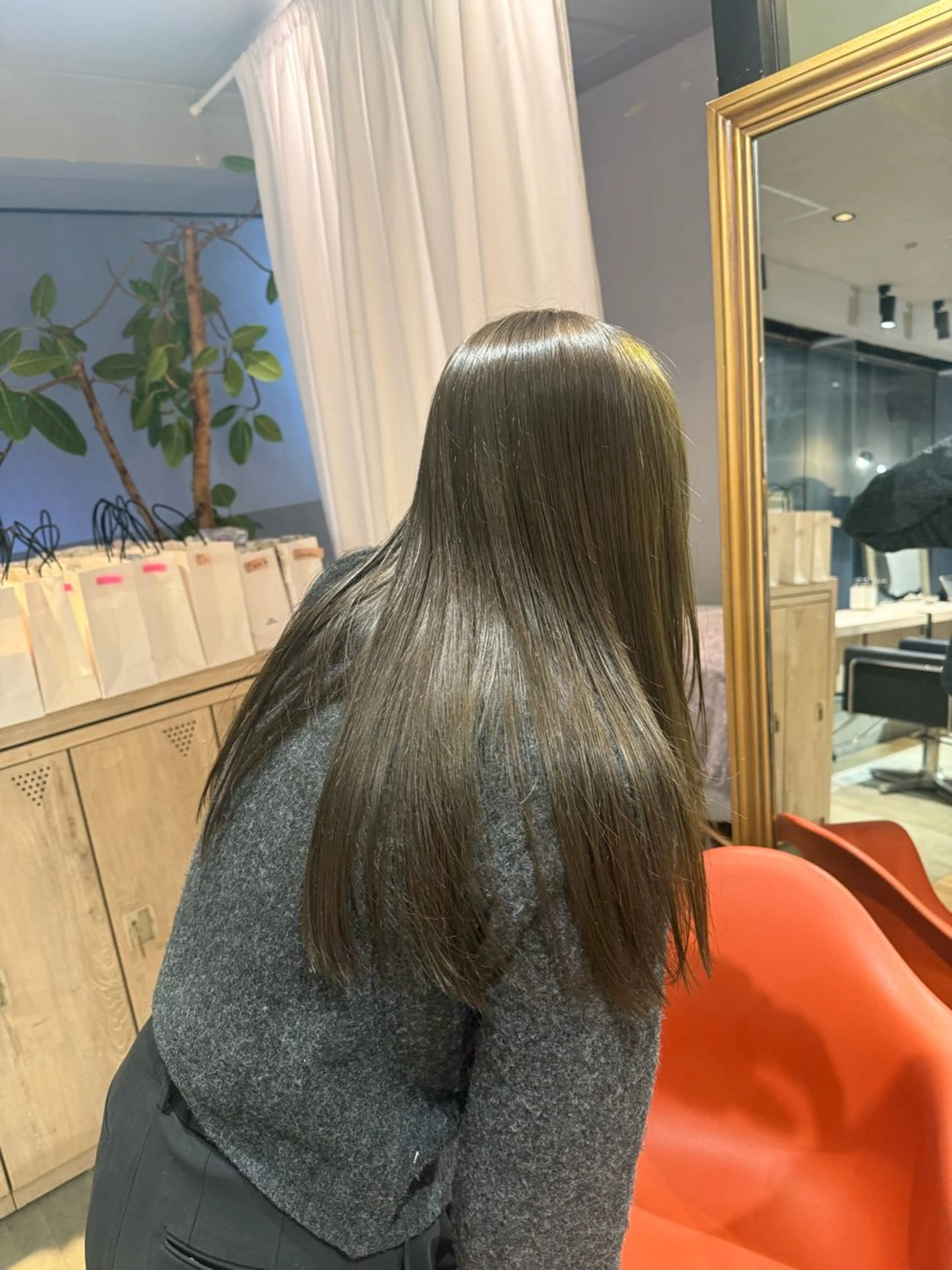 ロング カラー ヘアカラー 梅田/束感マツエク /ナツノのマツエク・マツパデザイン