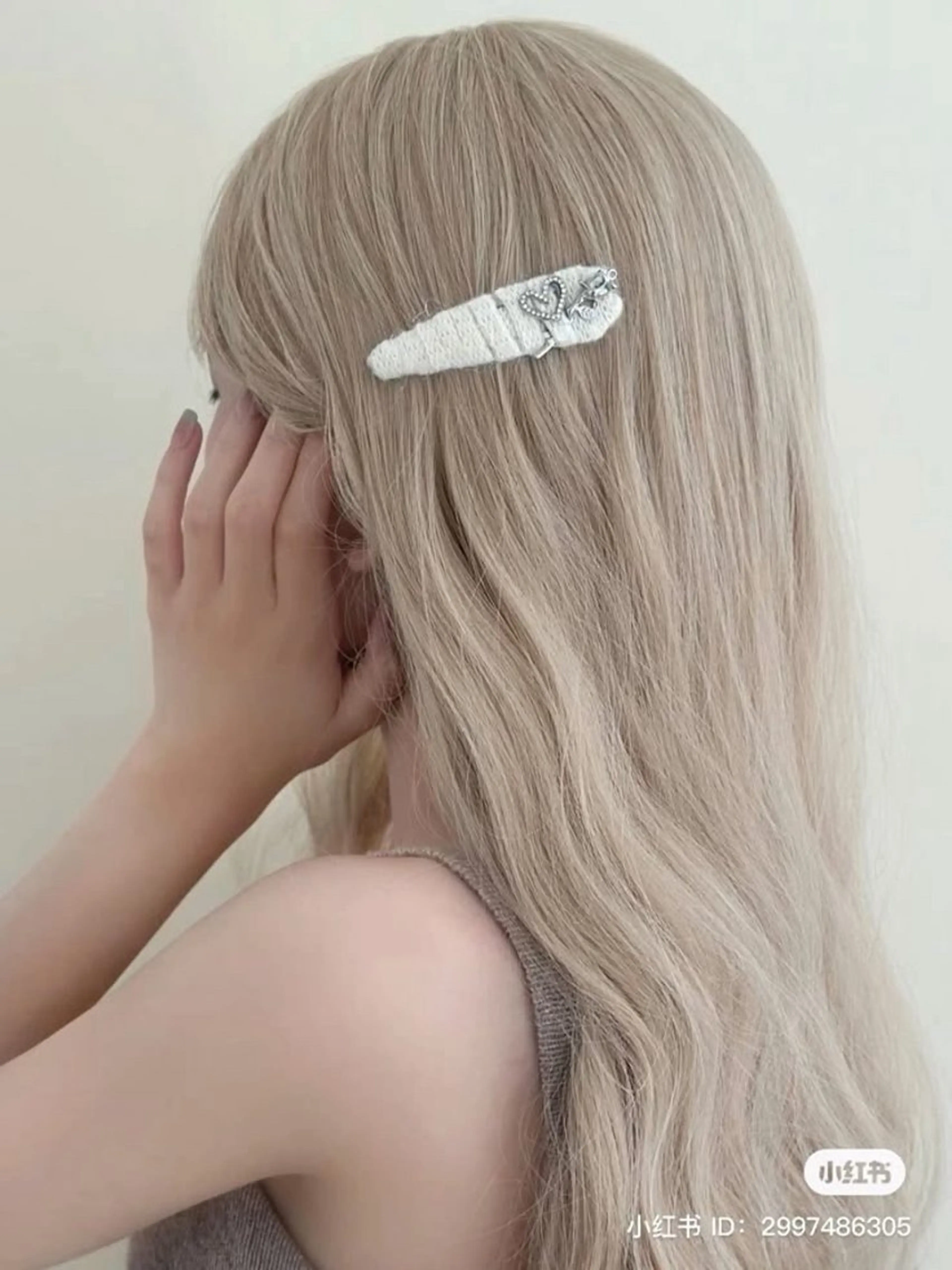 ロング カラー ヘアアレンジ ヘアカラー 💓ブリーチ特化 透明感💓あい💓のヘアスタイル